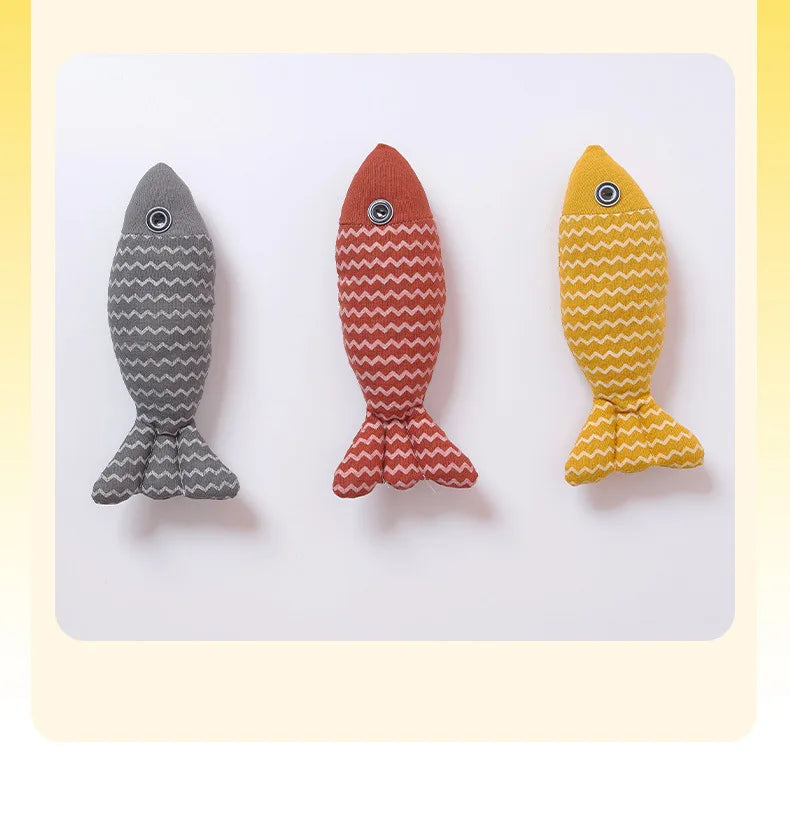 Interactive Fish-Shaped Cat Toy with Catnip - Fun Playtime for Indoor Cats, Encourages Exercise & Hunting Instincts - Perfect for Kittens & Adult Cats