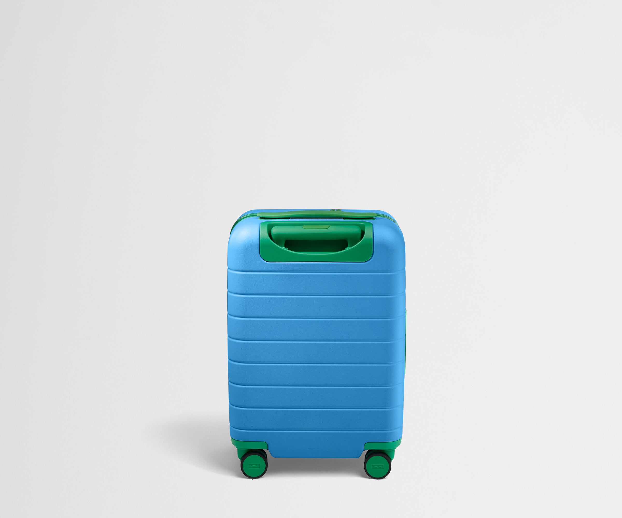 **Kids' Splash Blue Carry-On Luggage - Lightweight & Durable Travel Suitcase for Children - Perfect for Airplane Trips & Family Vacations**