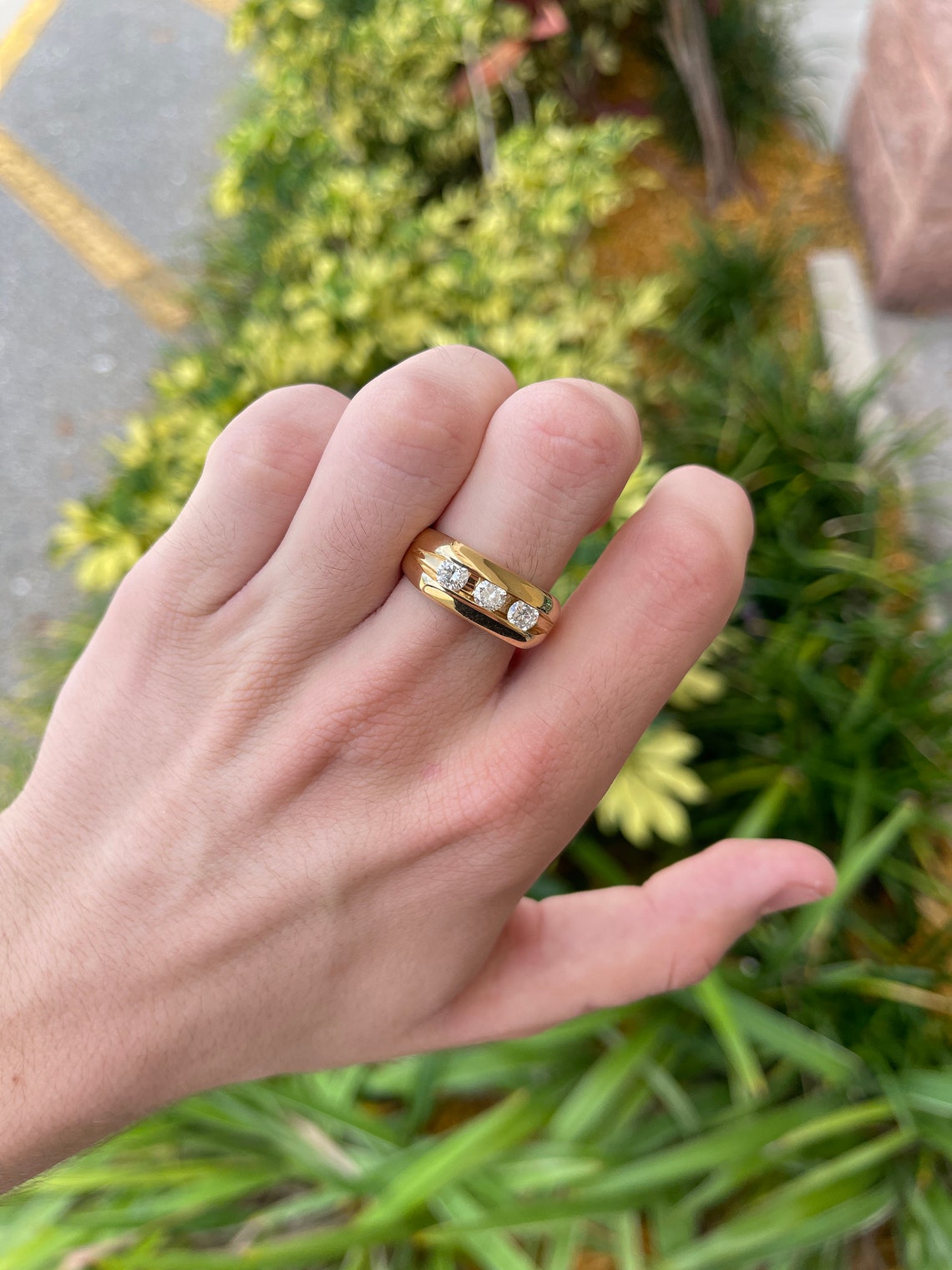 1.32tcw Natural Diamond Three Stone Men's 14K Gold Wedding Band Ring - Perfect for Engagement, Anniversary & Special Occasions