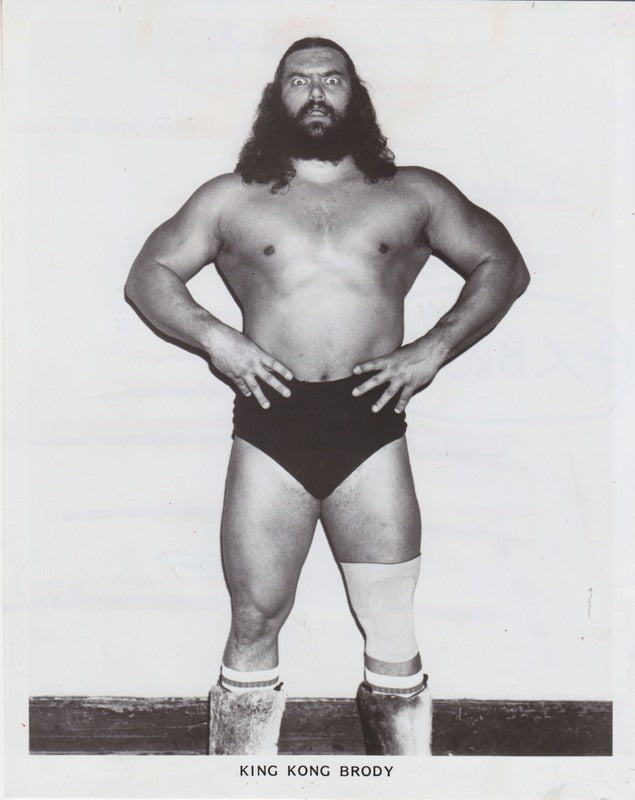 Vintage 1980s AWA King Kong Brody Wrestling Promo Photo - Rare Collectible Memorabilia for Wrestling Fans & Sports Enthusiasts - Perfect for Man Cave Decor, Wrestling Memorabilia Collections, and Gift for Wrestling Fans