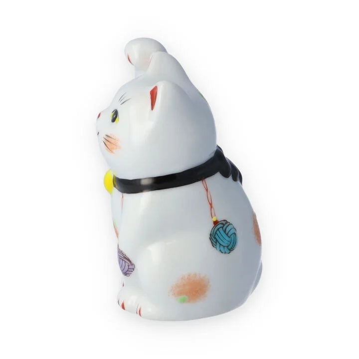 Authentic Japanese Kutani Yaki Maneki Neko Lucky Cat Figurine - Traditional Mizuhiki Decorative Knot Black Ceramic - Perfect for Home Decor, Office Feng Shui & Japanese Culture Collectors