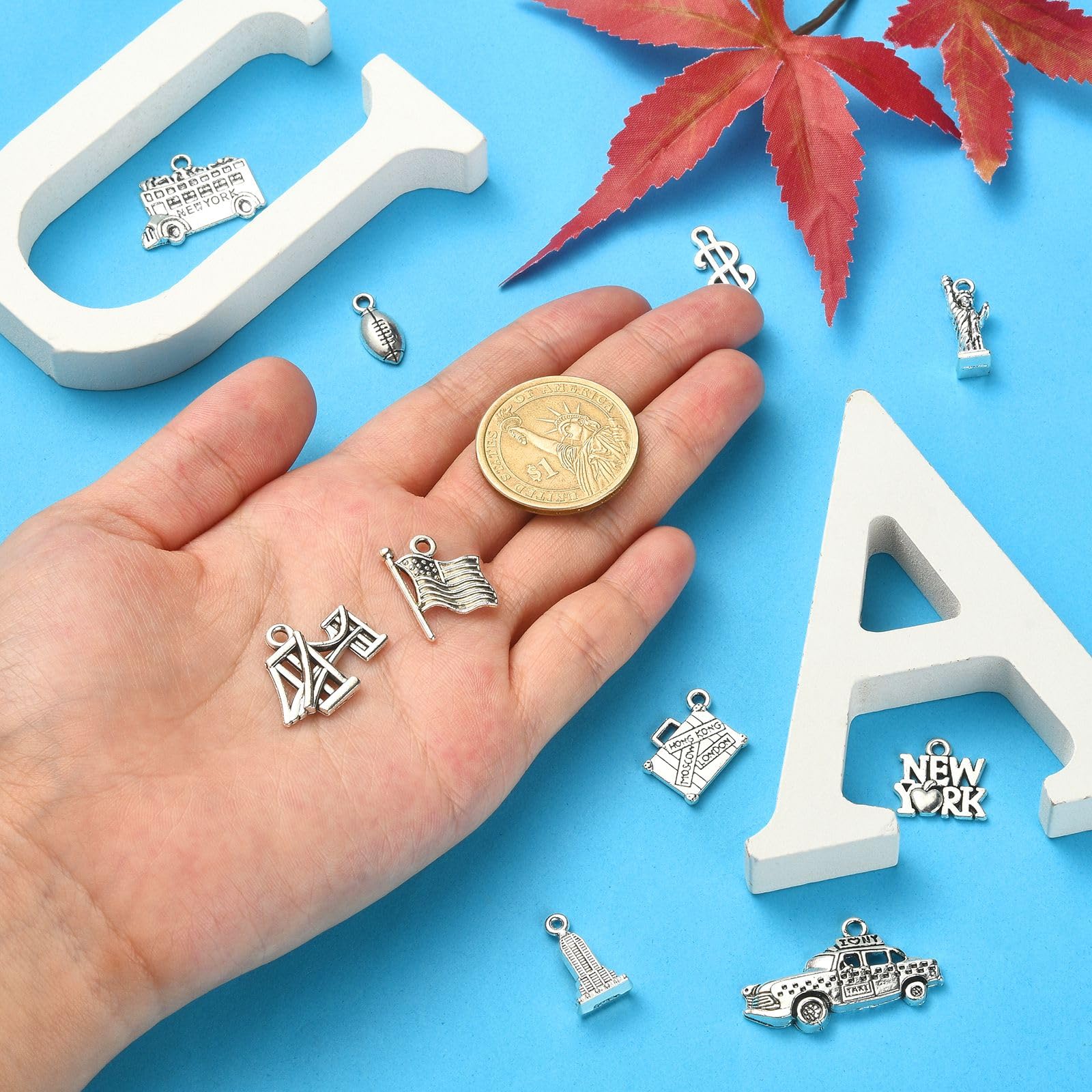 100Pcs New York Travel Charms - 10 Styles Including Statue of Liberty & Flag Designs for Jewelry Making, DIY Crafts, Suitcase Decoration | Perfect for Scrapbooking, Keychains & Travel Souvenirs