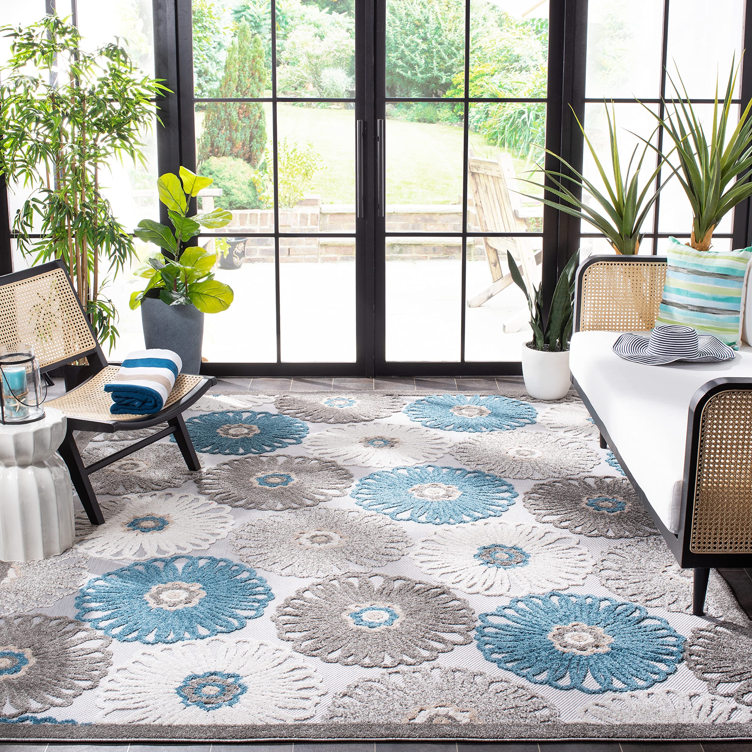 SAFAVIEH Cabana Collection 9' x 12' Area Rug - Beige & Blue Non-Shedding Easy Care Rug for High Traffic Areas | Perfect for Living Room, Bedroom & Dining Room Decor | Soft & Durable Floor Covering (CBN676B)