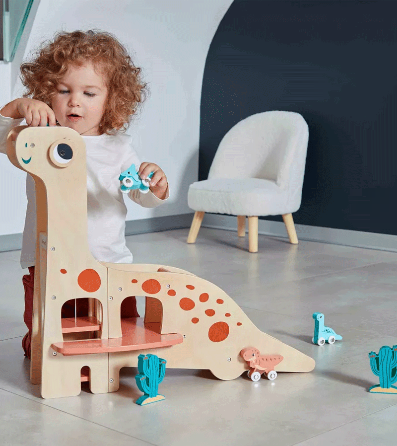 Janod Dino Garage - Wooden Toy Car Garage for Kids with Dinosaur Theme | Pretend Play, Imaginative Play, Gift for Boys & Girls Ages 3+