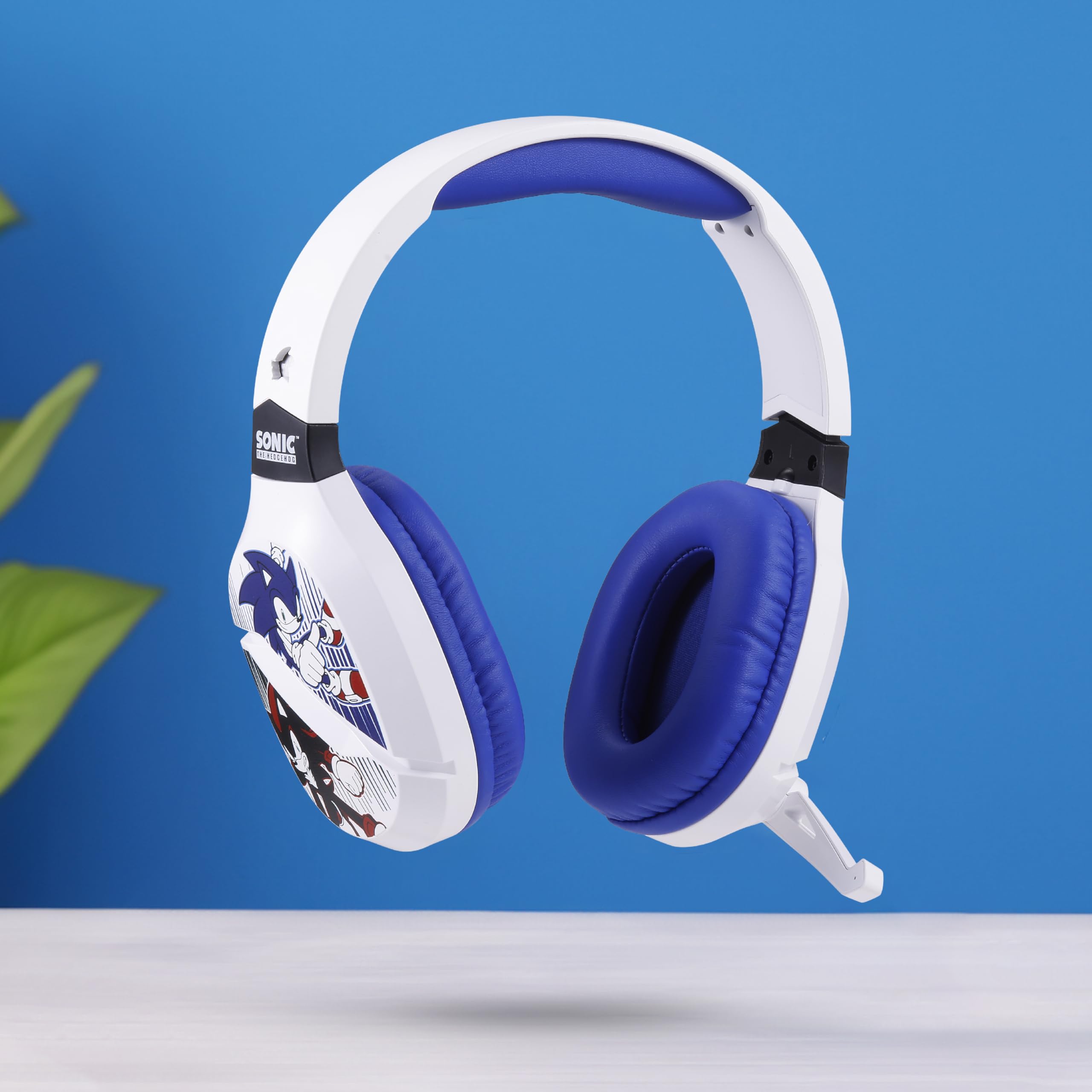 Vivitar Sonic The Hedgehog Wireless Bluetooth Gaming Headset with Low Latency, Comfortable Cushioned Ear Cups & Adjustable Boom Mic - Perfect for PC Gaming, Mobile Phones & Online Multiplayer Games