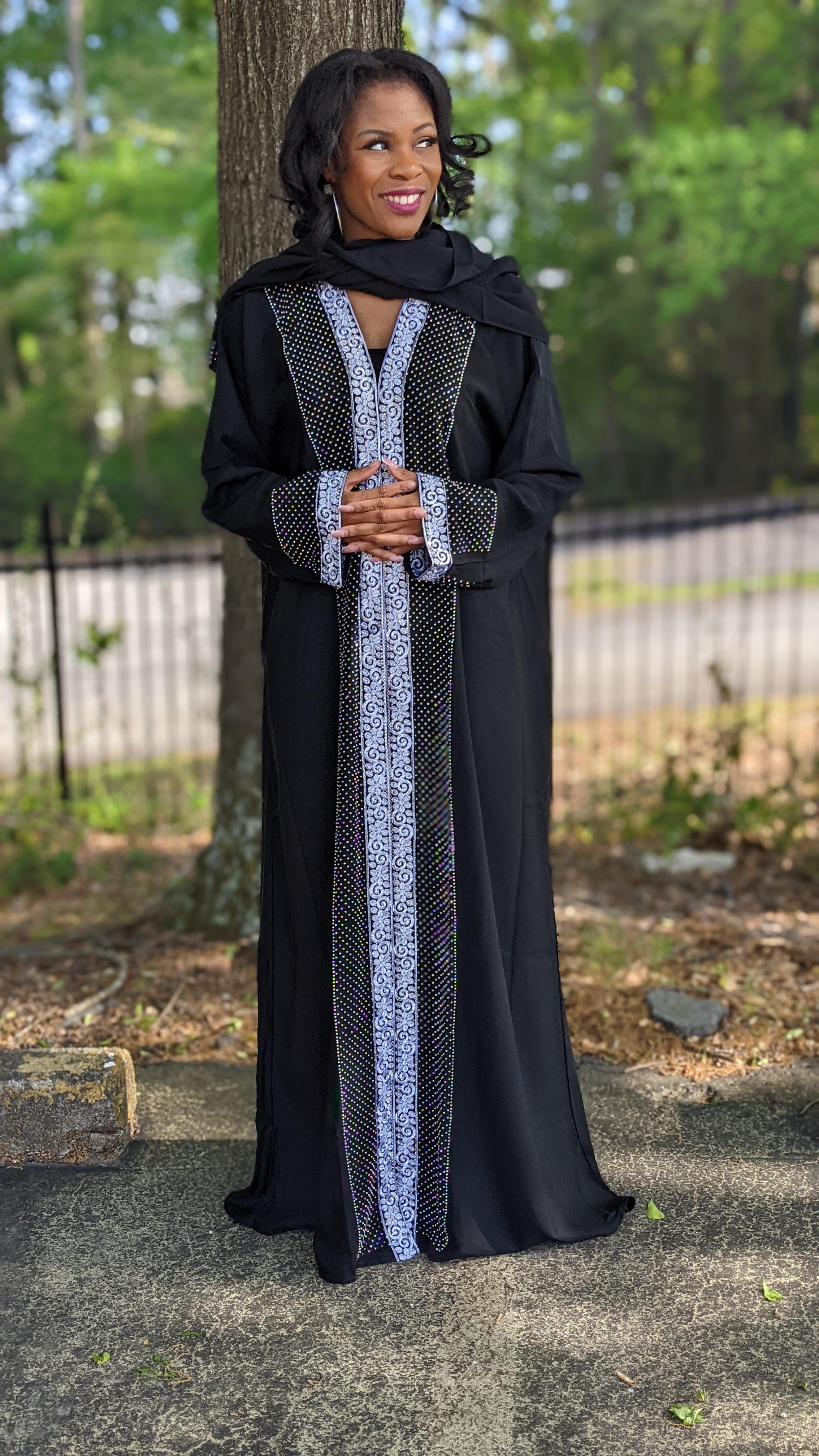 Elegant Black and Silver African Abaya Kaftan Dress with Matching Hijab - Moroccan Arabic Islamic Fashion for Women | Perfect for Eid, Wedding & Special Occasions