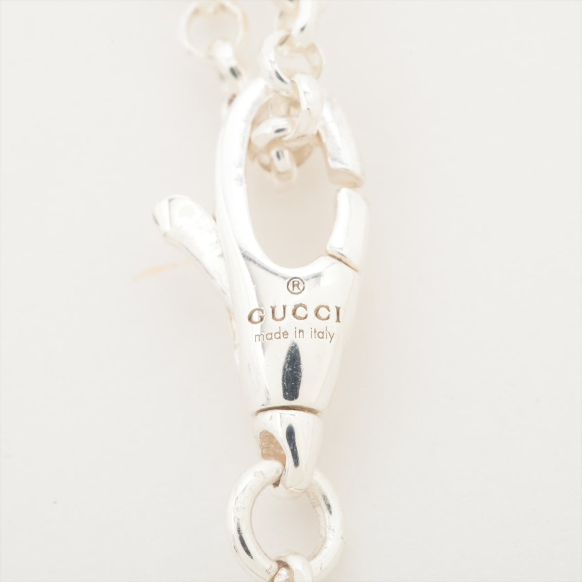 Gucci GG Logo Arabesque Pendant Necklace in Sterling Silver - Elegant Jewelry for Women, Perfect for Parties, Weddings & Special Occasions