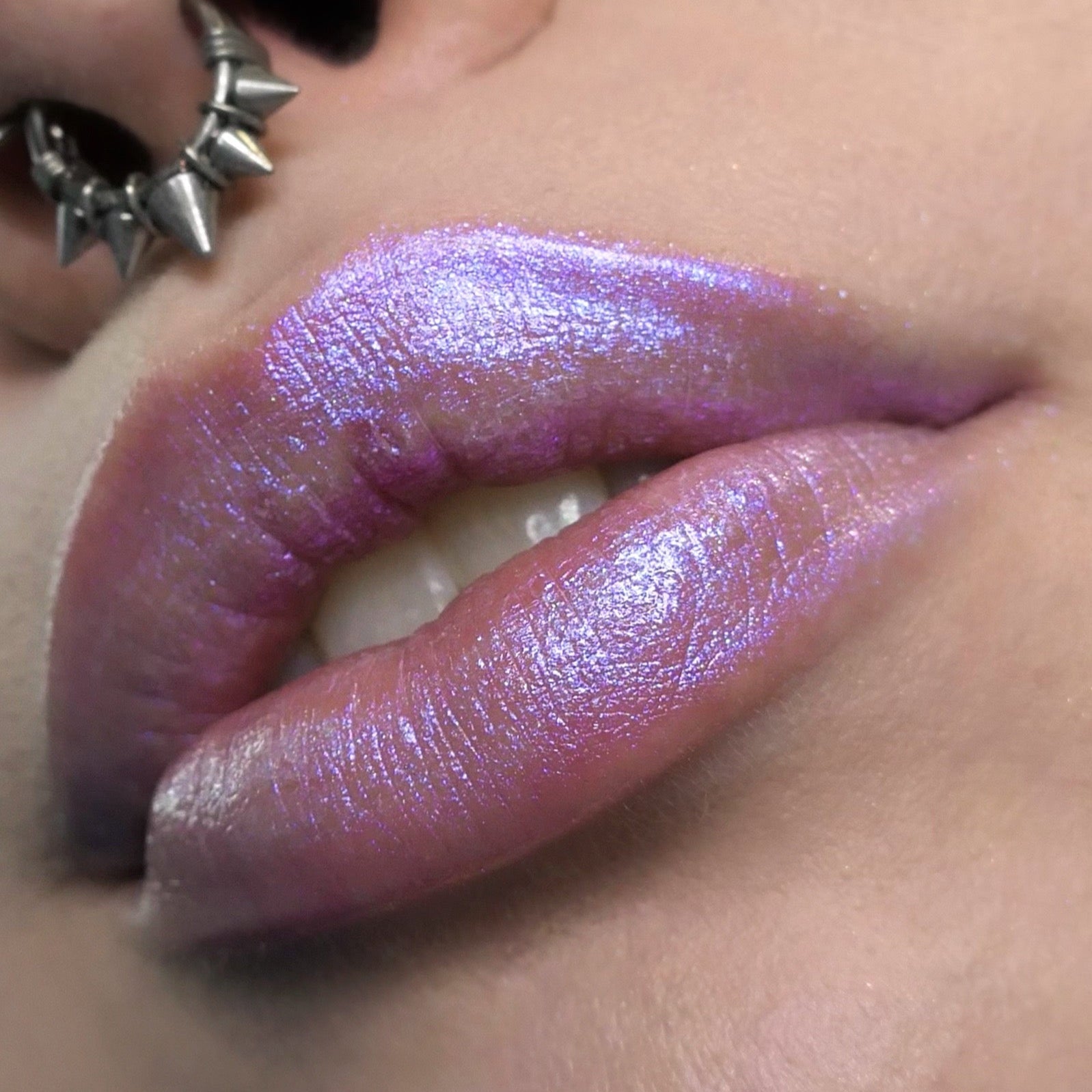 Menacing Metals Lipstick - Long Lasting Matte Metallic Lipstick for Women | Bold & Vibrant Colors | Perfect for Parties, Cosplay & Night Out Makeup