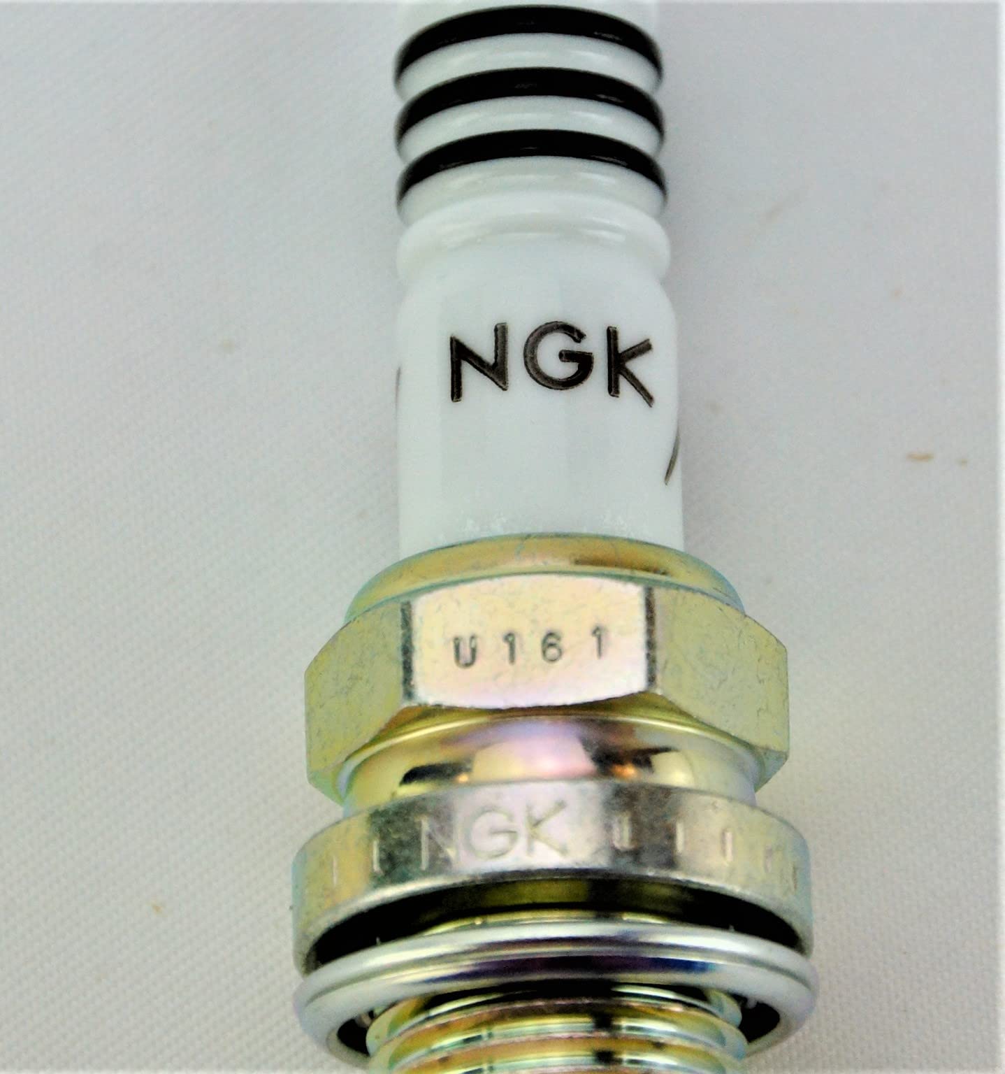 NGK 2667 Iridium IX Spark Plugs BKR7EIX - 6 Pack - High Performance Spark Plugs for Cars, Trucks & SUVs - Perfect for Improved Fuel Efficiency & Engine Performance