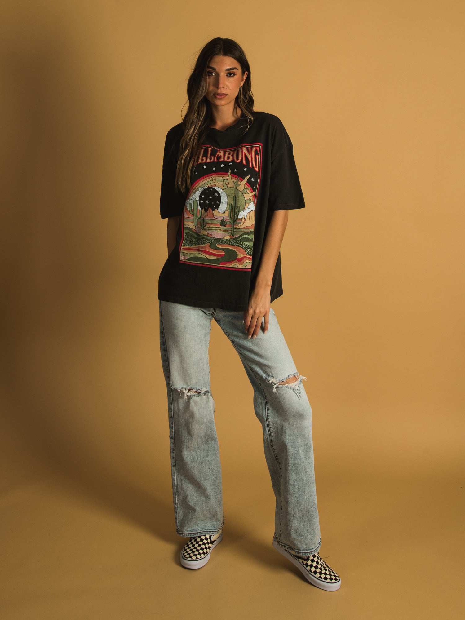 BILLABONG Midnight Ravers Graphic T-Shirt for Men & Women | Vintage Surf Style | Clearance Sale - Perfect for Beach, Surfing & Casual Wear