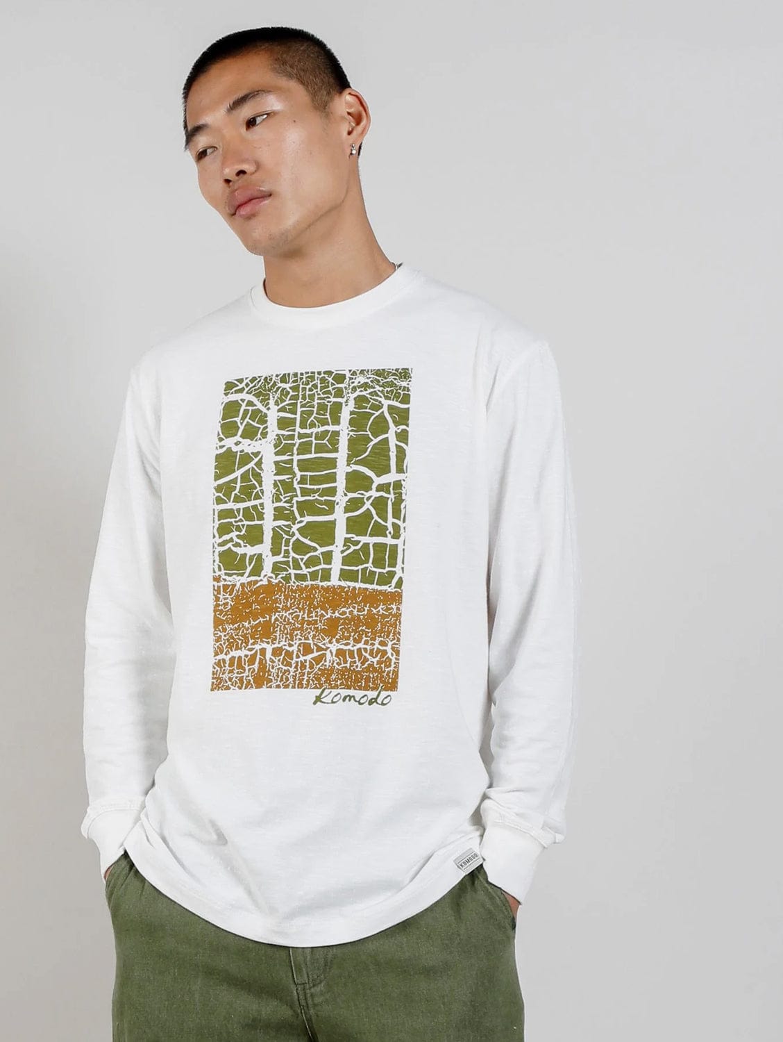 Forest Men's Organic Cotton T-Shirt - Soft Breathable White Tee for Casual Wear & Everyday Comfort | Eco-Friendly Sustainable Fashion