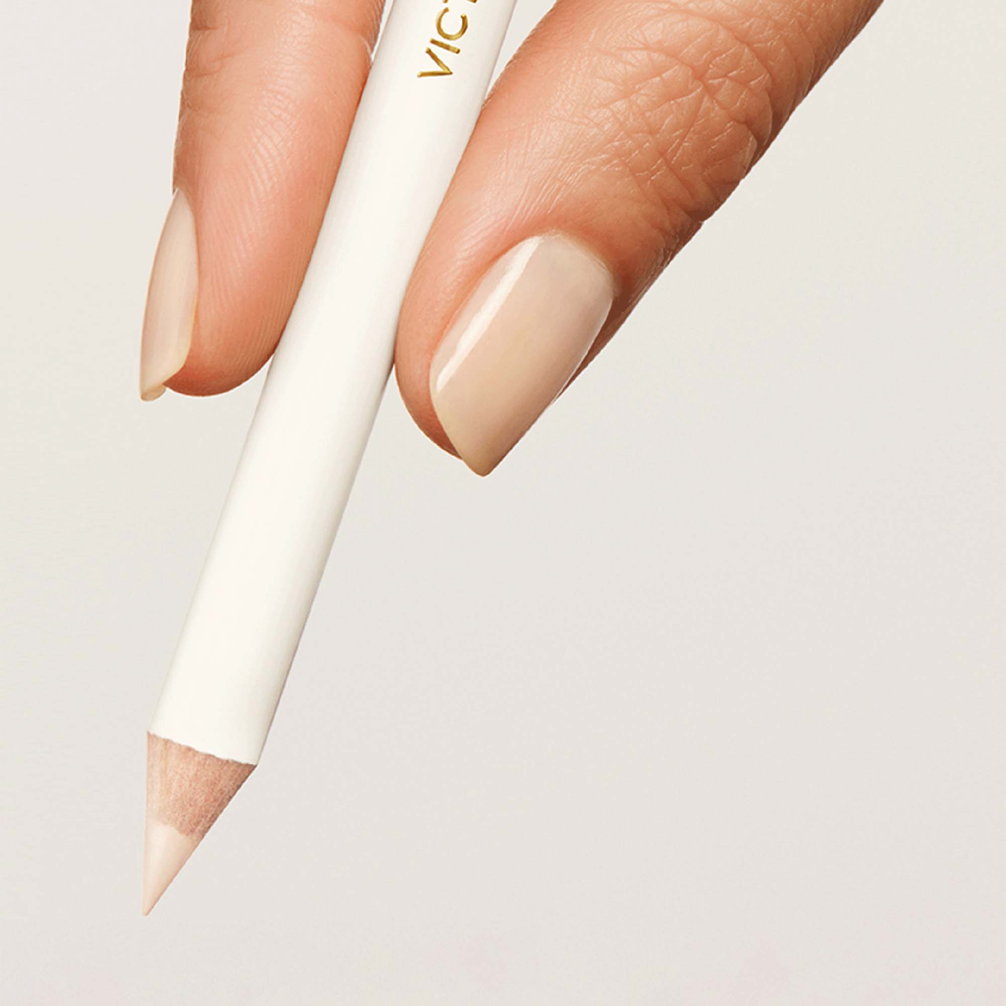 Instant Brightening Waterline Pencil - Eye Brightening Eyeliner for Natural Makeup Look | Perfect for Daytime, Night Out & Photography