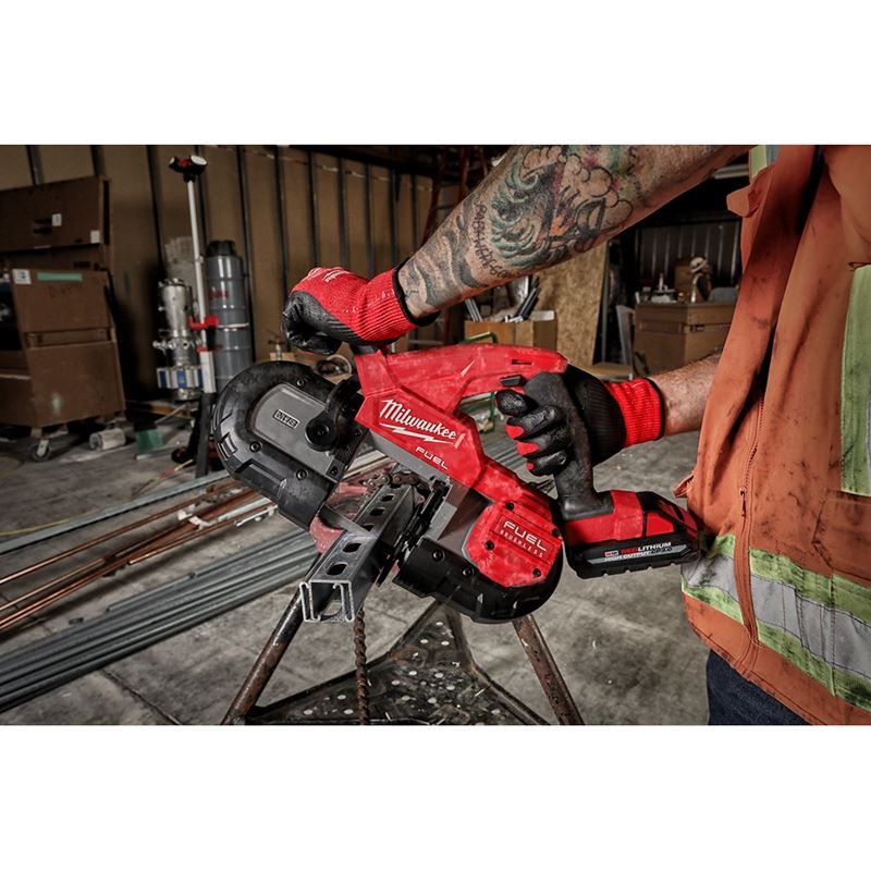 M18 FUEL 18V Brushless Cordless Compact Band Saw Kit (2829-22) - Perfect for Metal Cutting, Plumbing, and DIY Projects