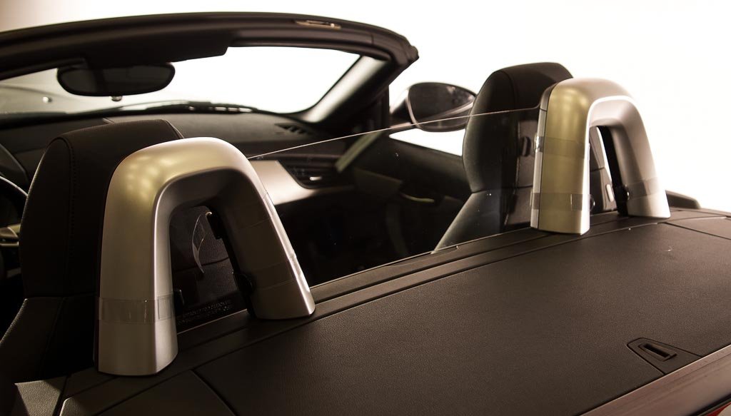 DEFLECTAIR Wind Deflector for BMW Z4 Convertible 2009-2015 - Clear Acrylic Windshield - Reduce Cabin Noise & Wind Turbulence - Perfect for Open-Top Driving & Road Trips