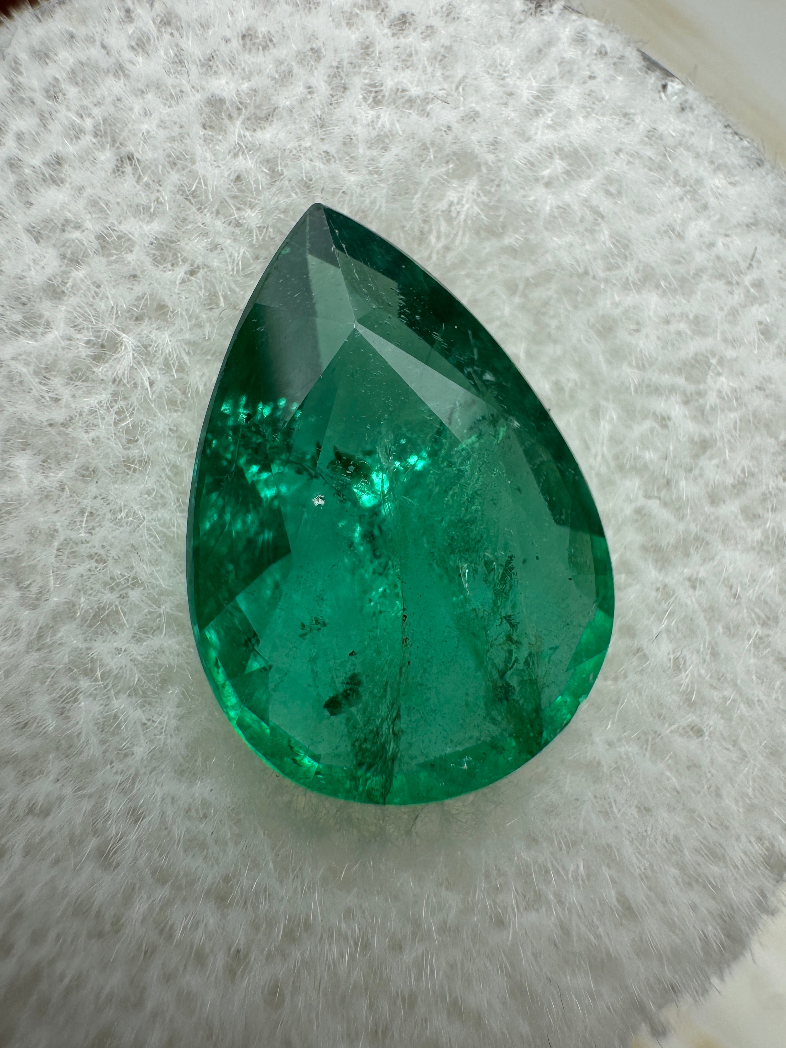 3.44 Carat Natural Zambian Emerald Pear Cut Loose Gemstone - 13x9mm Freckled Green Emerald for Jewelry Making, Engagement Rings & Collector's Gems