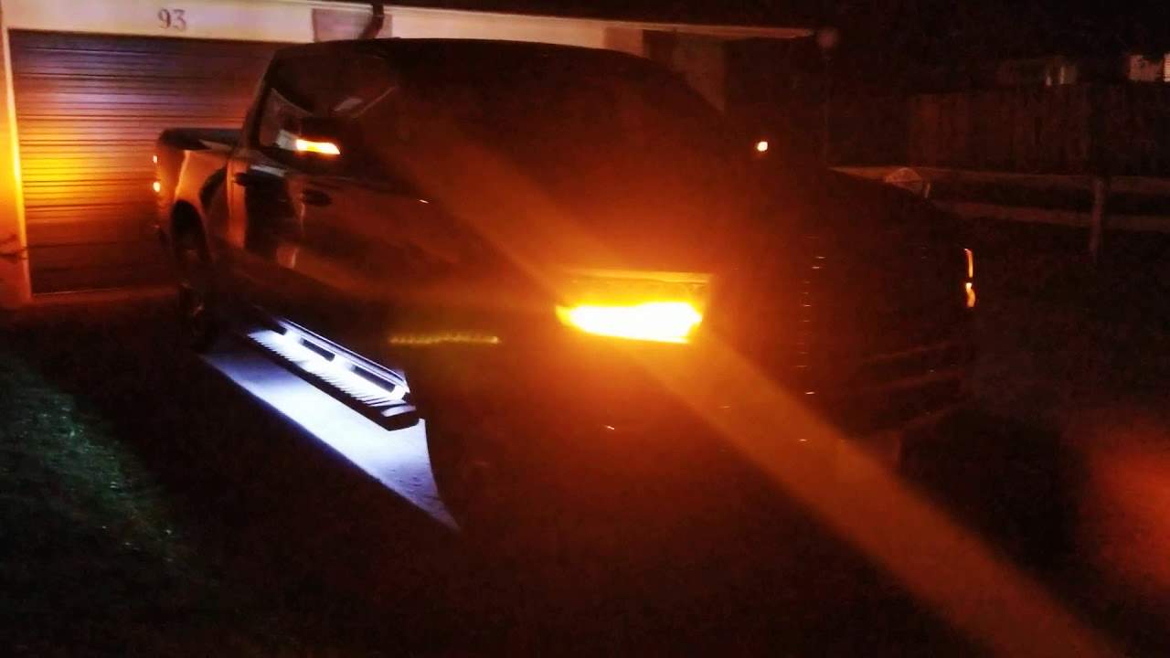 3-Pin Adjustable Speed LED Strobe Flasher for Turn Signals - EP34 CF13 Compatible - Perfect for Motorcycles, Cars, and Trucks