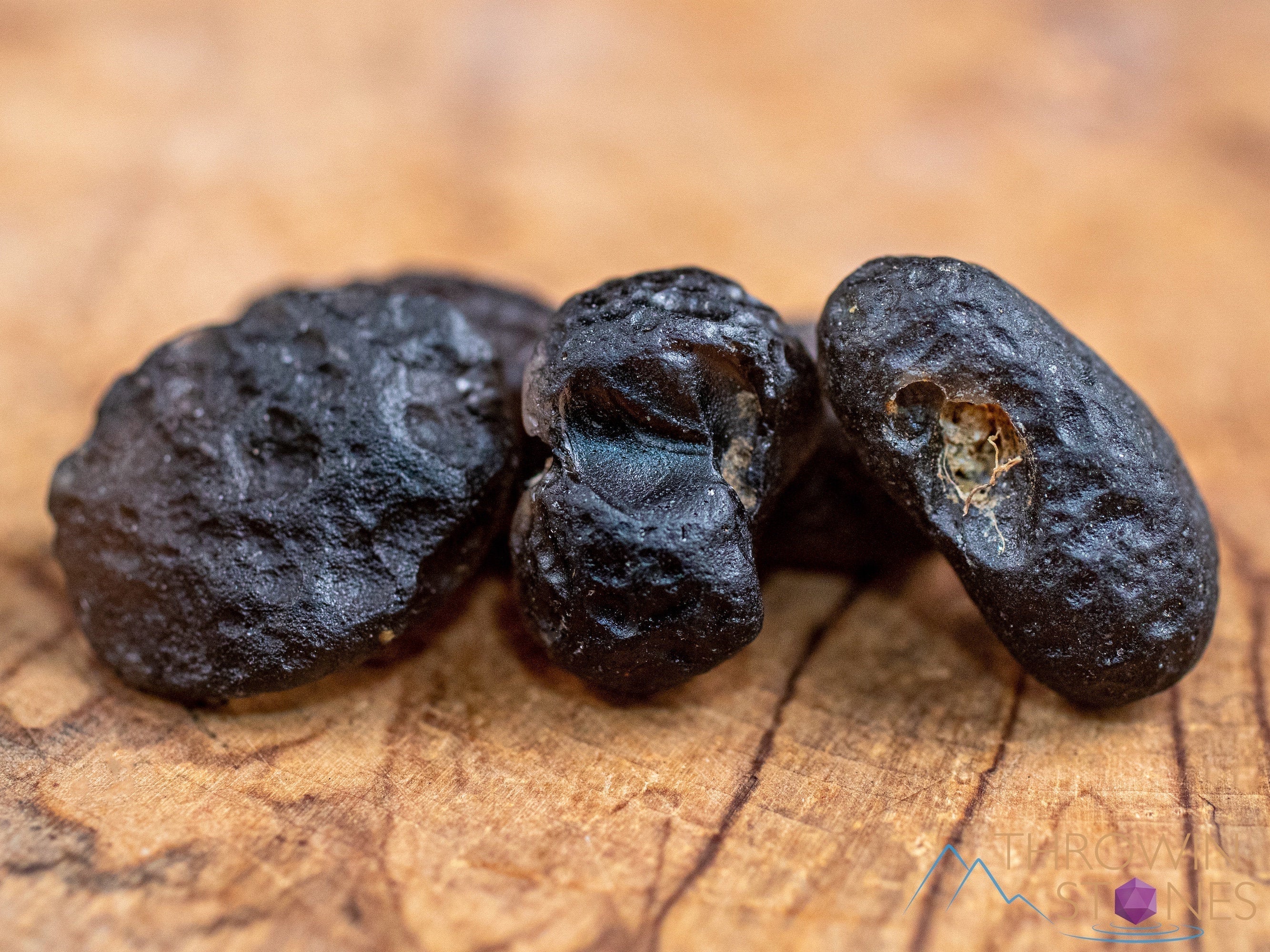 COLOMBIANITE Raw Crystal Tektite Obsidian Oval - Natural Metaphysical Healing Stones for Energy Work, Chakra Balancing & Spiritual Growth | Perfect for Meditation, Reiki & Crystal Grids