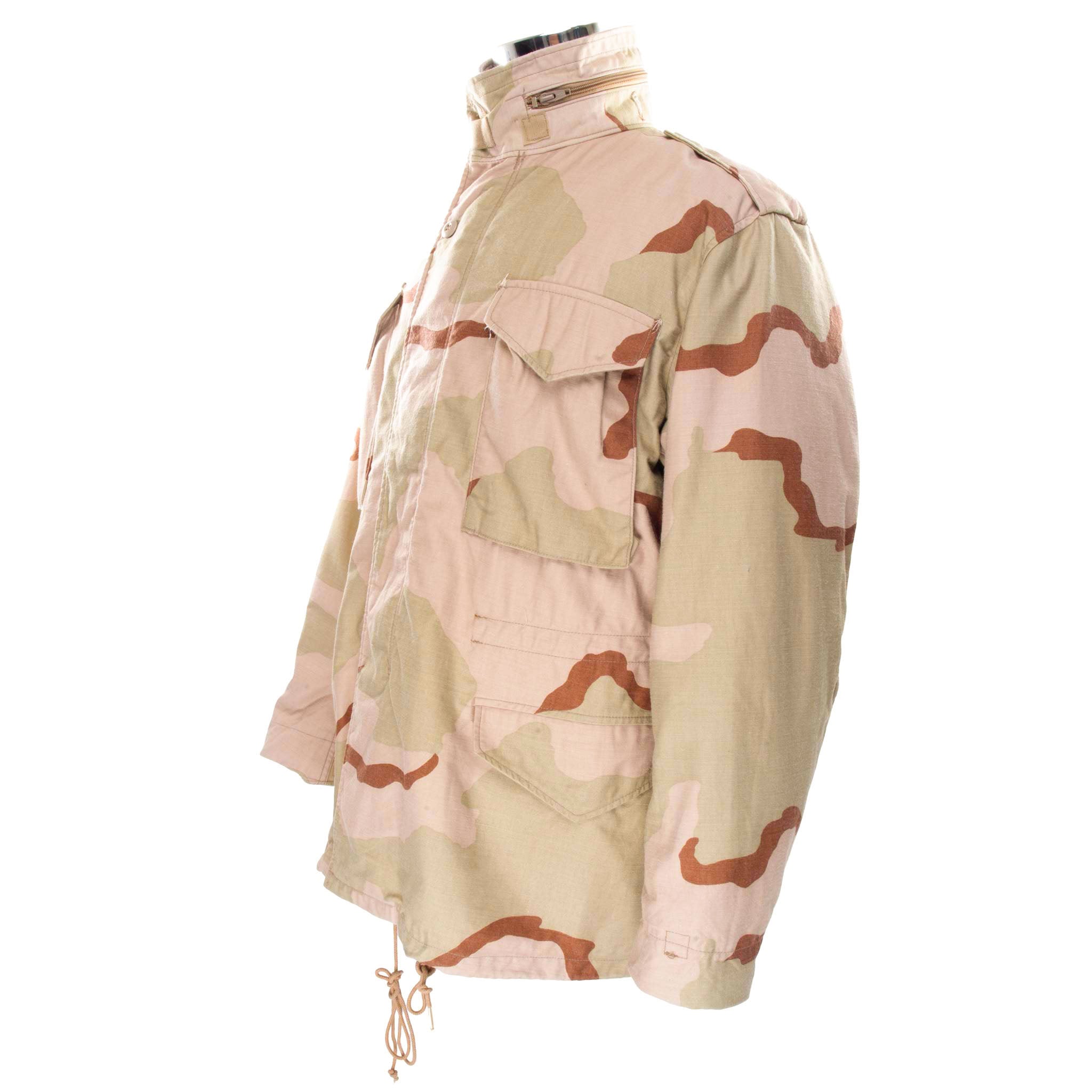 Vintage US Army M65 Field Jacket - Desert Camo 1989 - Medium Regular Size - Military Style Outerwear for Outdoor Adventures & Casual Wear