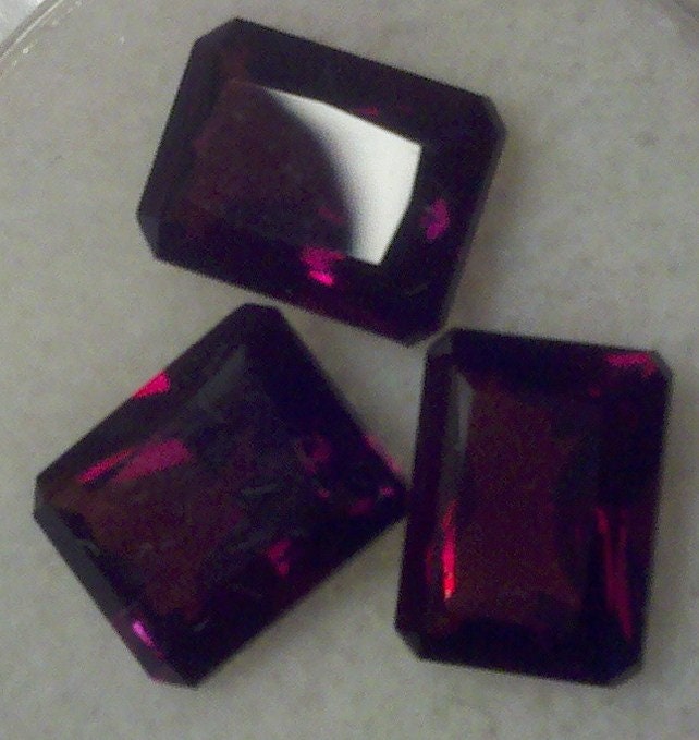 Wholesale Natural Genuine African Garnet Loose Stones - 6x4mm to 10x8mm Emerald Cut VVS Eye Clean January Birthstone for Jewelry Making, Engagement Rings & Healing Crystals