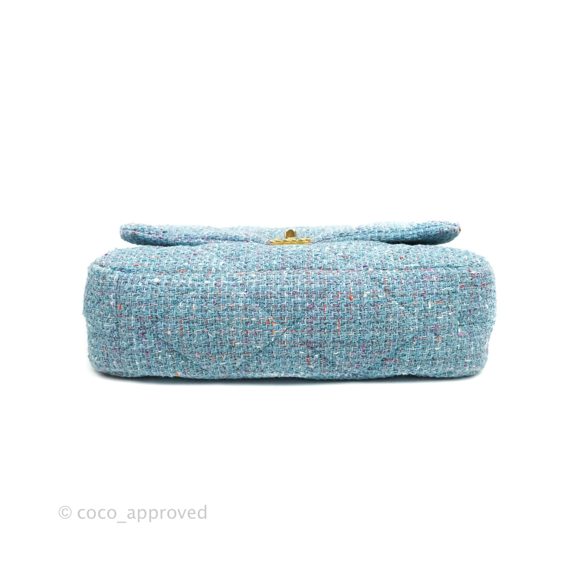 Chanel 19 Maxi Flap Bag in Blue Tweed with Mixed Hardware - Luxury Designer Handbag for Women, Perfect for Parties, Work & Everyday Use