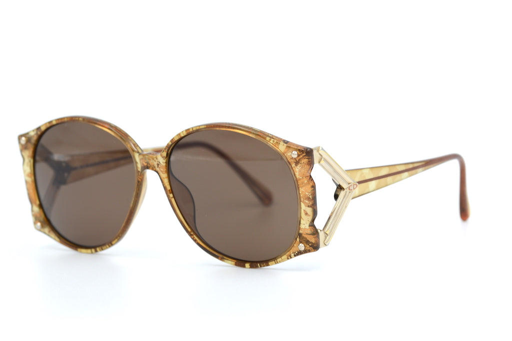 Christian Dior 2575 11 Sunglasses - Luxury Designer Shades for Women, UV Protection & Fashion Statement | Perfect for Beach, Driving & Outdoor Activities