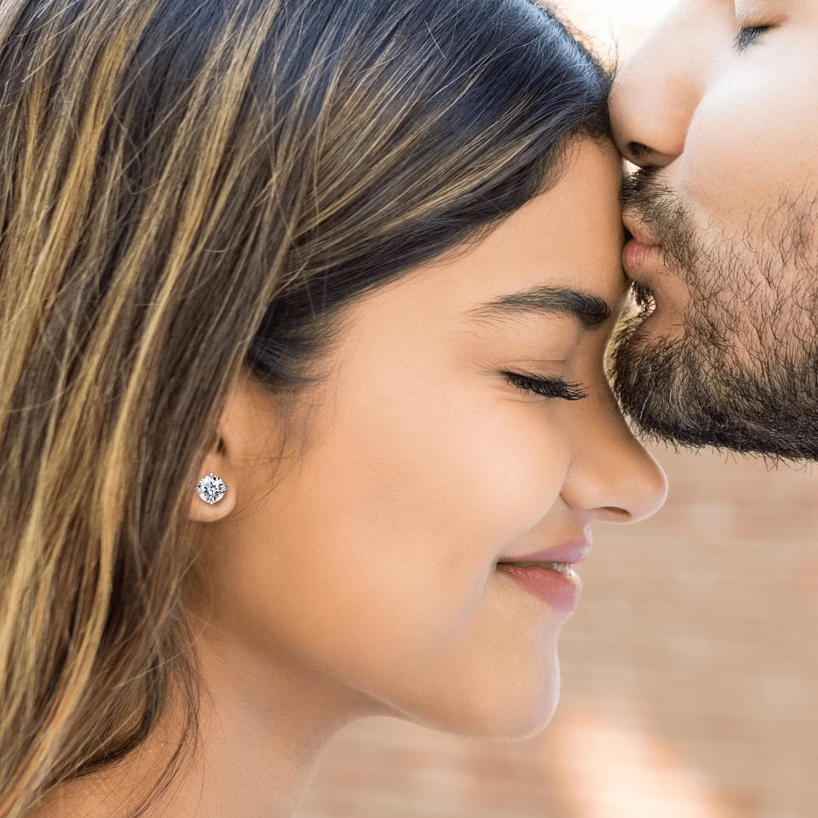 Moissanite Diamond Stud Earrings for Women & Men - 925 Sterling Silver or 18K Gold - Perfect Gift for Wife, Girlfriend, Mom, Daughter, Sisters & Friends - Birthday, Anniversary, Wedding Jewelry - Elegant Everyday Wear & Special Occasion Jewelry