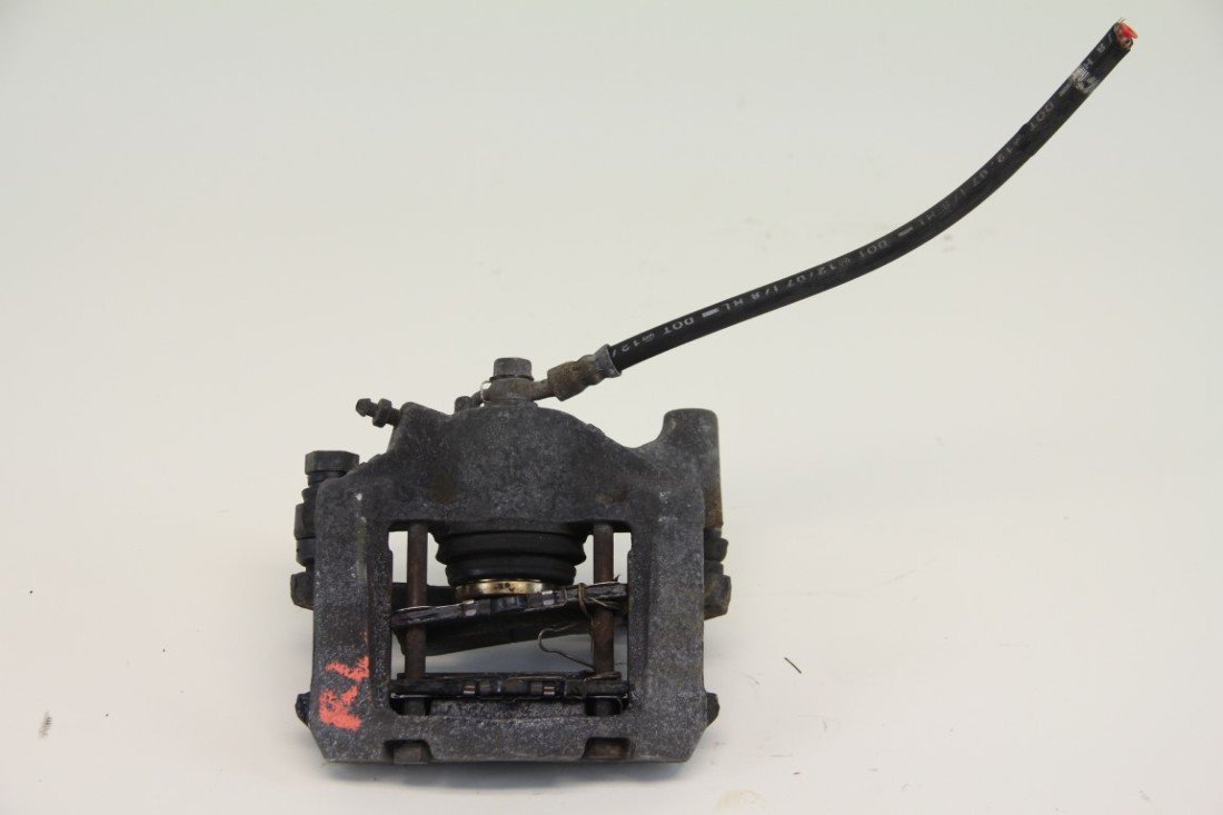 Lexus 47850-22221 Brake Caliper - Front/Rear Disc Brake Caliper for Lexus Vehicles - Perfect for Brake System Repair & Maintenance