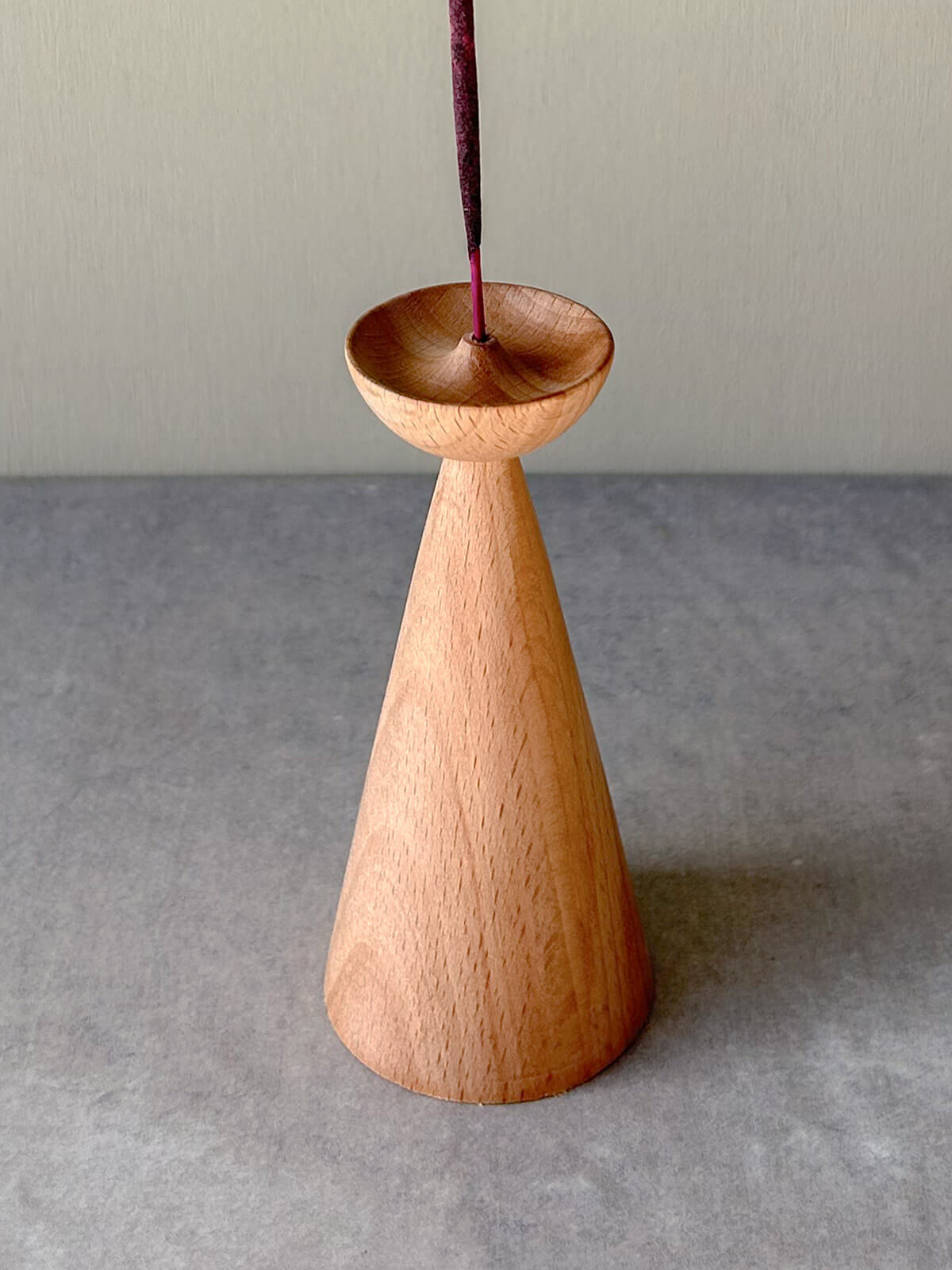 Premium Scottish Beechwood Incense Holder for Cones - Handcrafted Aromatherapy & Meditation Accessory for Home, Yoga, and Relaxation Spaces