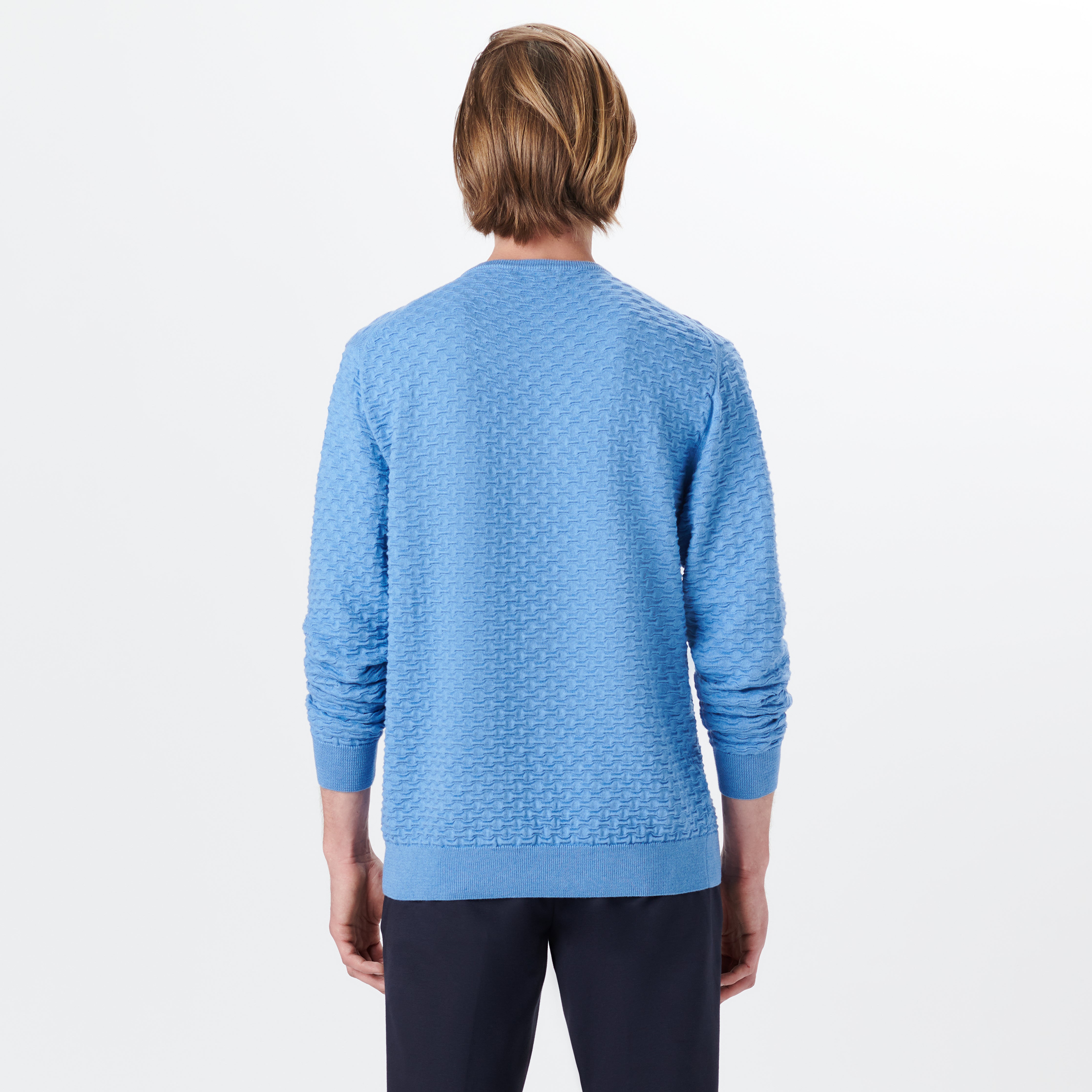 Stylish Crew Neck Jacquard Wave Sweater for Women & Men | Trendy Knit Pullover with Wave Pattern | Perfect for Casual Outfits, Office Wear & Fall Fashion