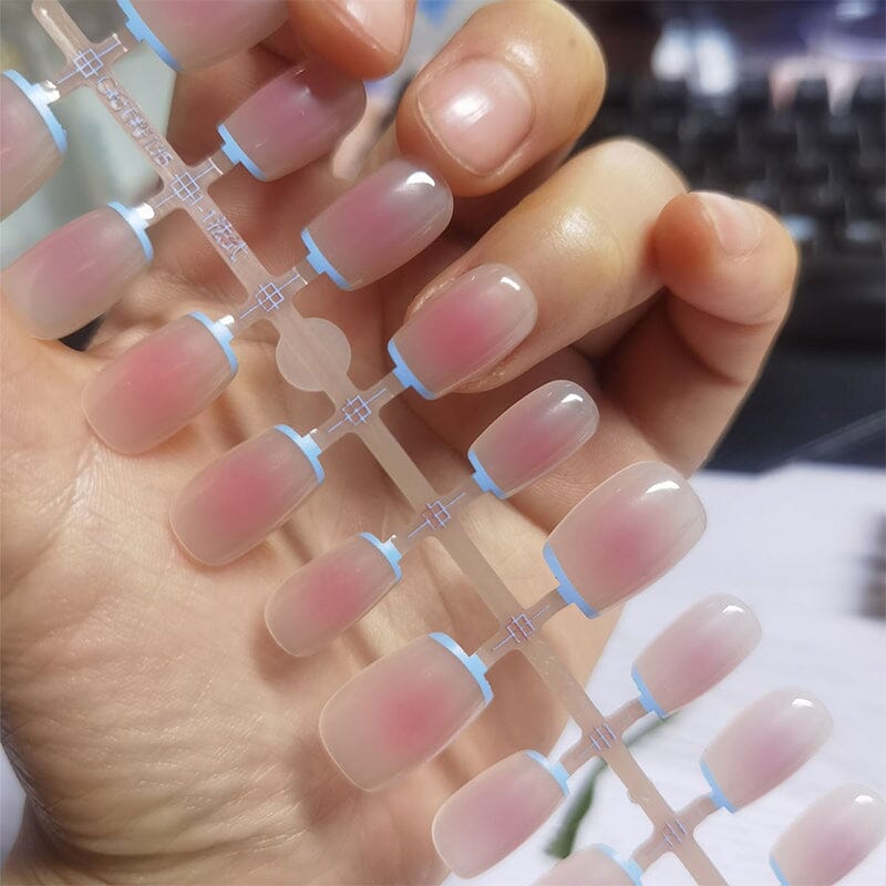 30pcs Short Square Press on Nails - 15 Sizes Blush Gradient False Nail Tips for Women, Natural Looking Fake Nails for Daily Wear, Parties & Special Occasions