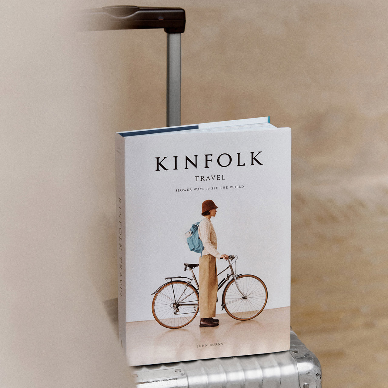Kinfolk Travel - Stylish & Minimalist Travel Essentials for Adventurers | Perfect for Backpacking, Road Trips & Outdoor Exploration
