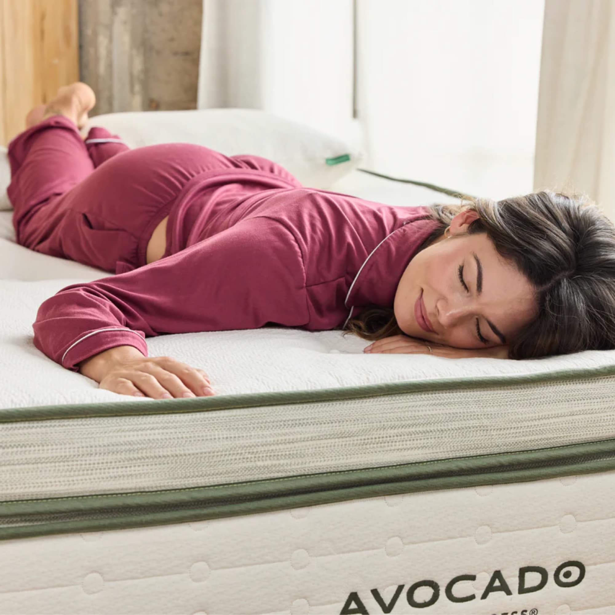 Avocado Green Mattress - Organic & Eco-Friendly Latex Hybrid Mattress for Back Pain Relief | Perfect for Side, Back & Stomach Sleepers | Sustainable & Non-Toxic Bedding Solution