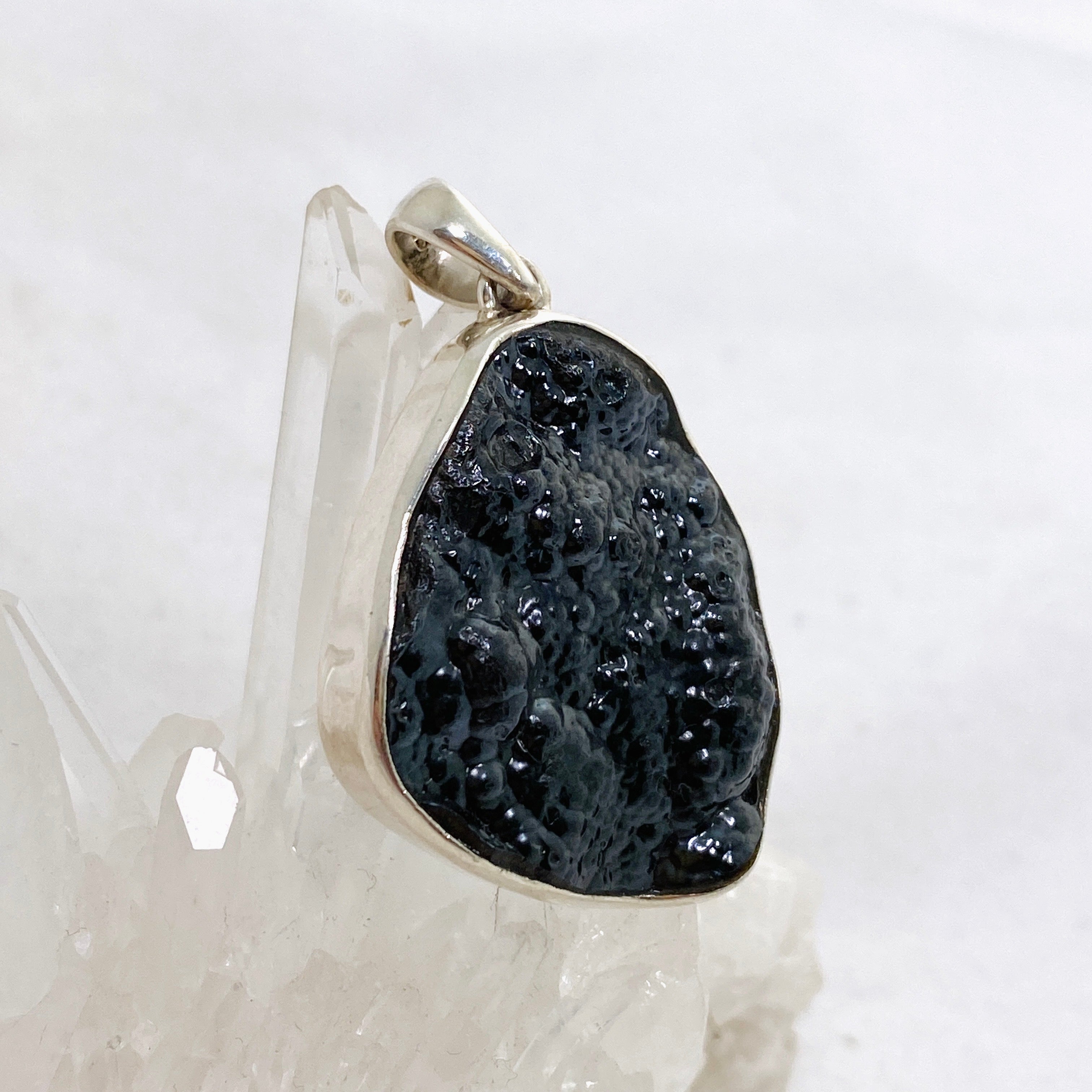 Natural Hematite Raw Crystal Pendant Necklace - PPGJ849 for Energy Healing, Chakra Balancing & Spiritual Jewelry