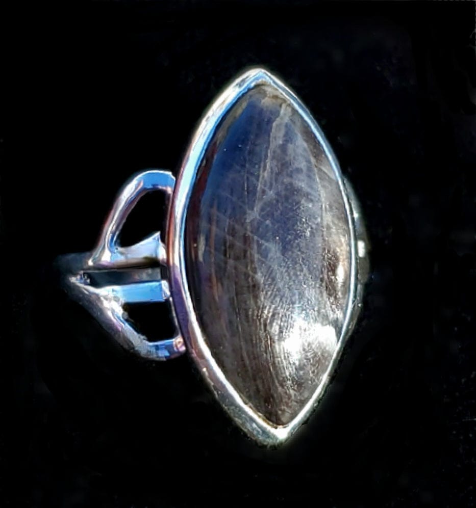 Exquisite .925 Sterling Silver Canadian Sapphire Ring - Size 8.75 | Elegant Blue Gemstone Jewelry for Women | Perfect for Engagement, Anniversary & Special Occasion Gifts