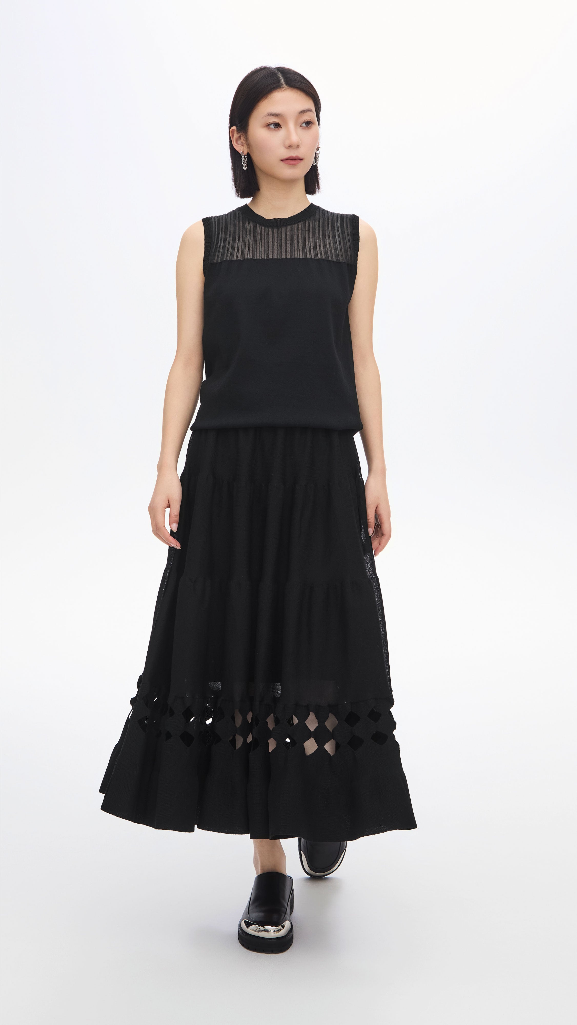 Stylish Pottery Knit Skirt for Women - Soft Comfortable Stretchy Midi Skirt - Perfect for Casual Outfits, Office Wear & Date Nights