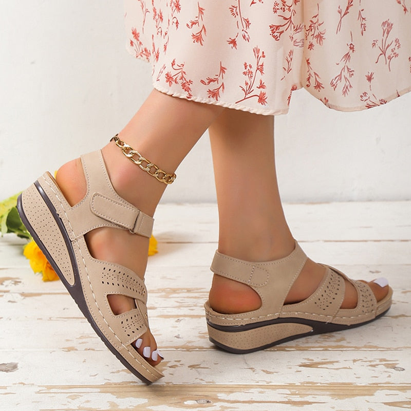 Women's Plus Size Comfortable Wedge Sandals - Stylish Summer Casual Shoes for Outdoor Walking & Beach Vacations