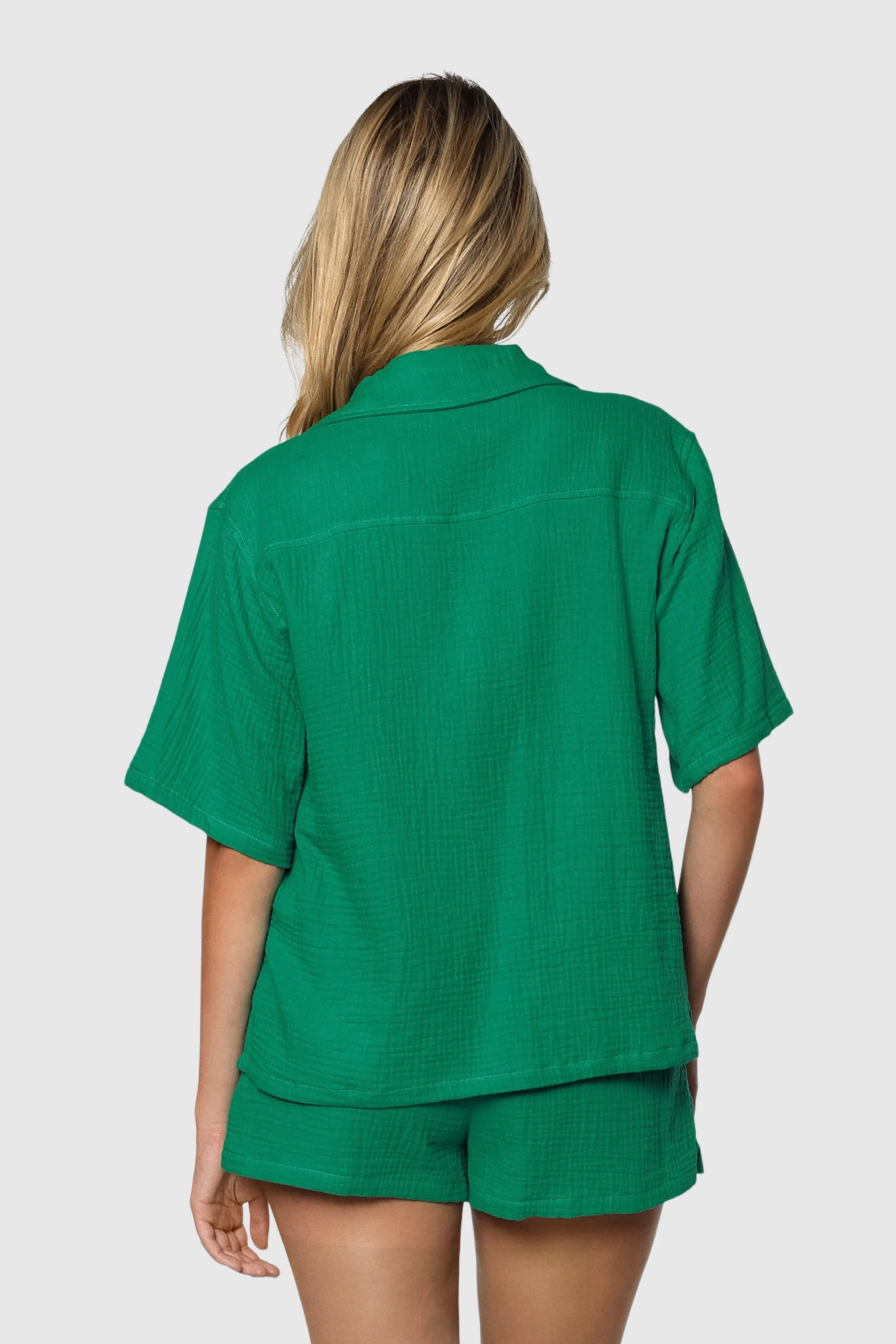 Breeze Shirt - Lightweight & Breathable Summer Top for Men & Women | Perfect for Outdoor Activities, Travel & Casual Wear