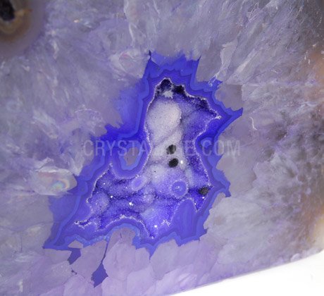 Natural Purple Agate Geode in Gift Box - Medium Size Crystal Specimen for Home Decor, Meditation & Healing Stone Collection