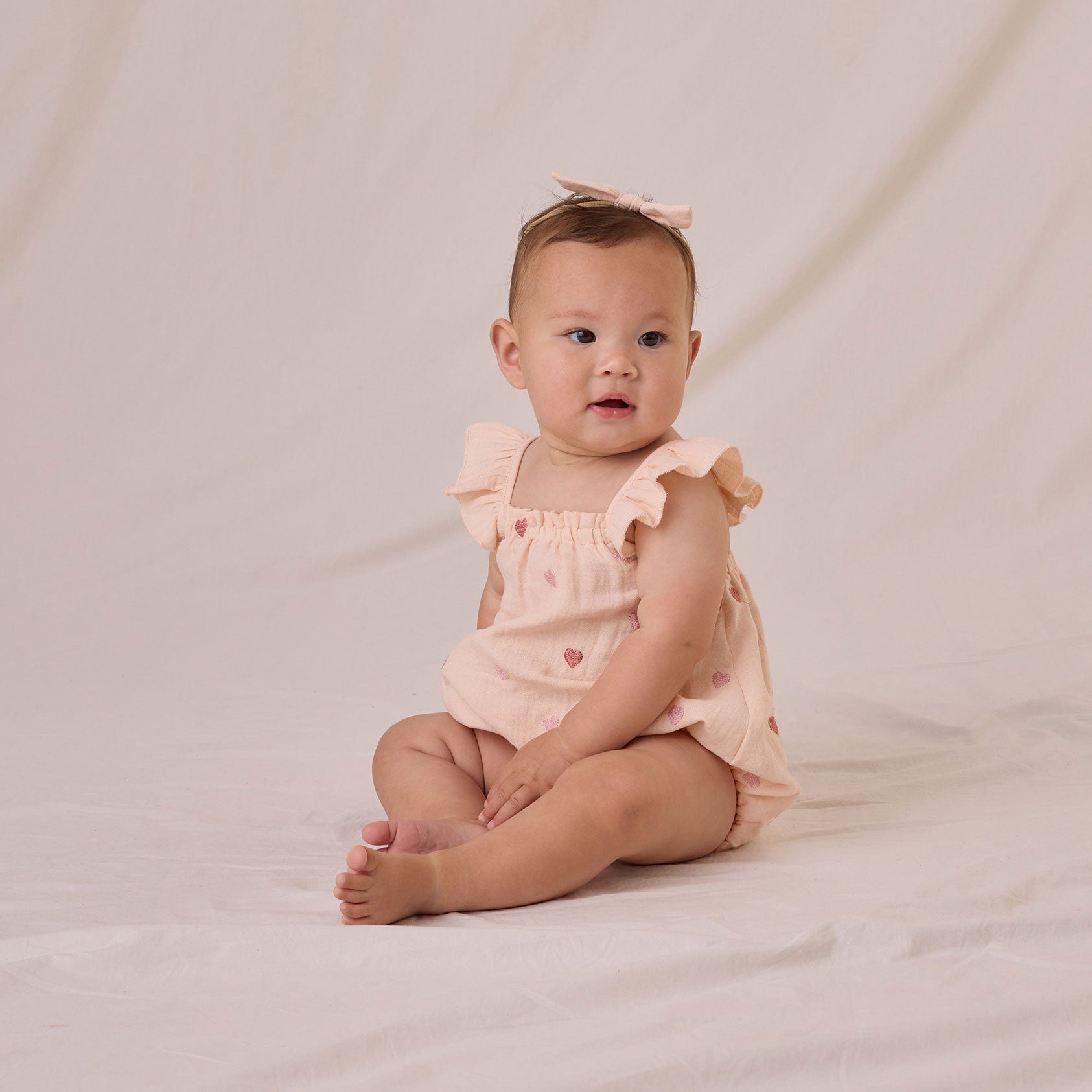 Bonnie Romper with Heart Embroidery - Vintage Style Baby Outfit for Photoshoots & Special Occasions