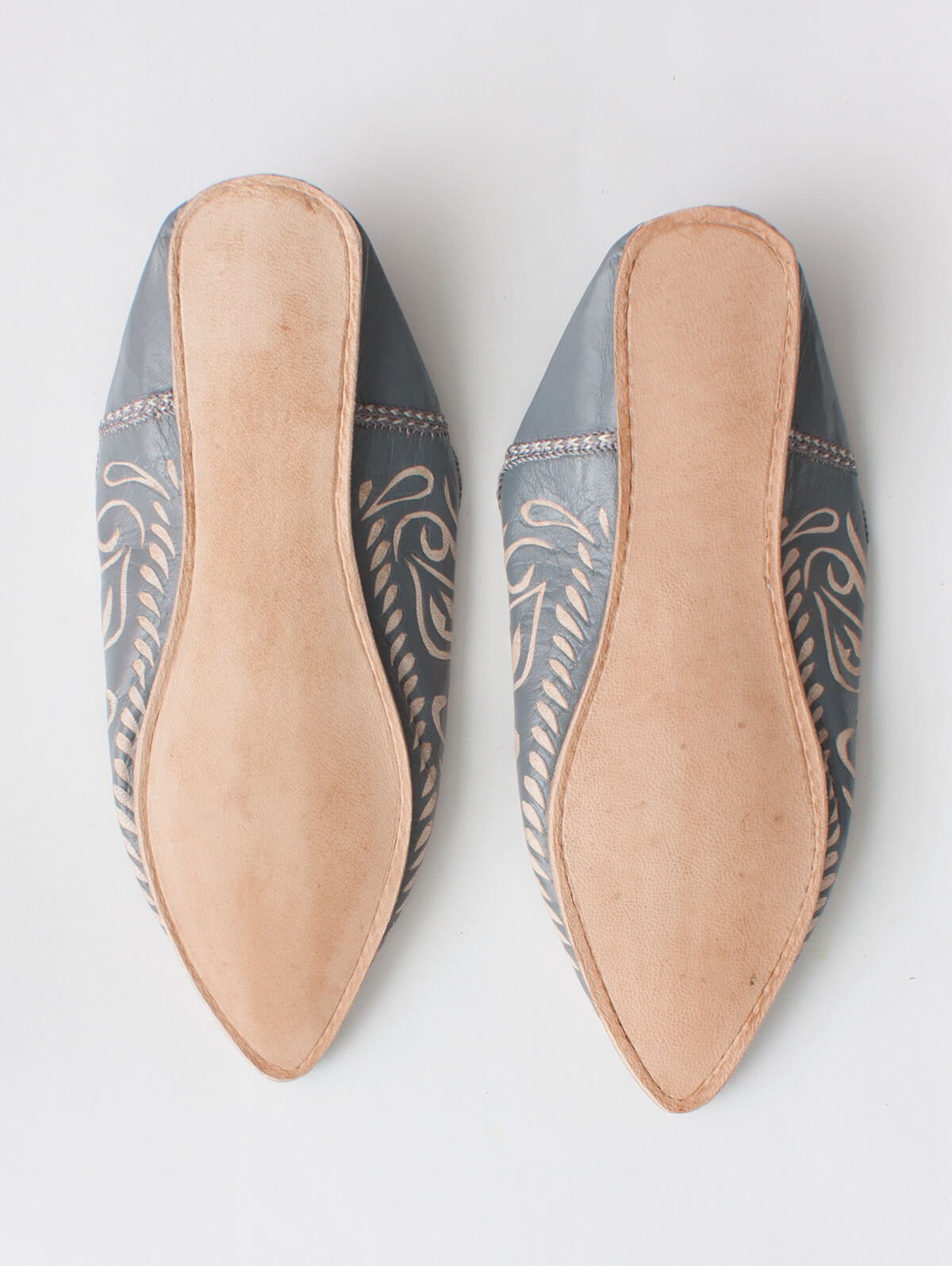 Authentic Moroccan Decorative Babouche Slippers for Women & Men - Soft Grey Leather House Shoes | Perfect for Home, Lounge & Cultural Fashion