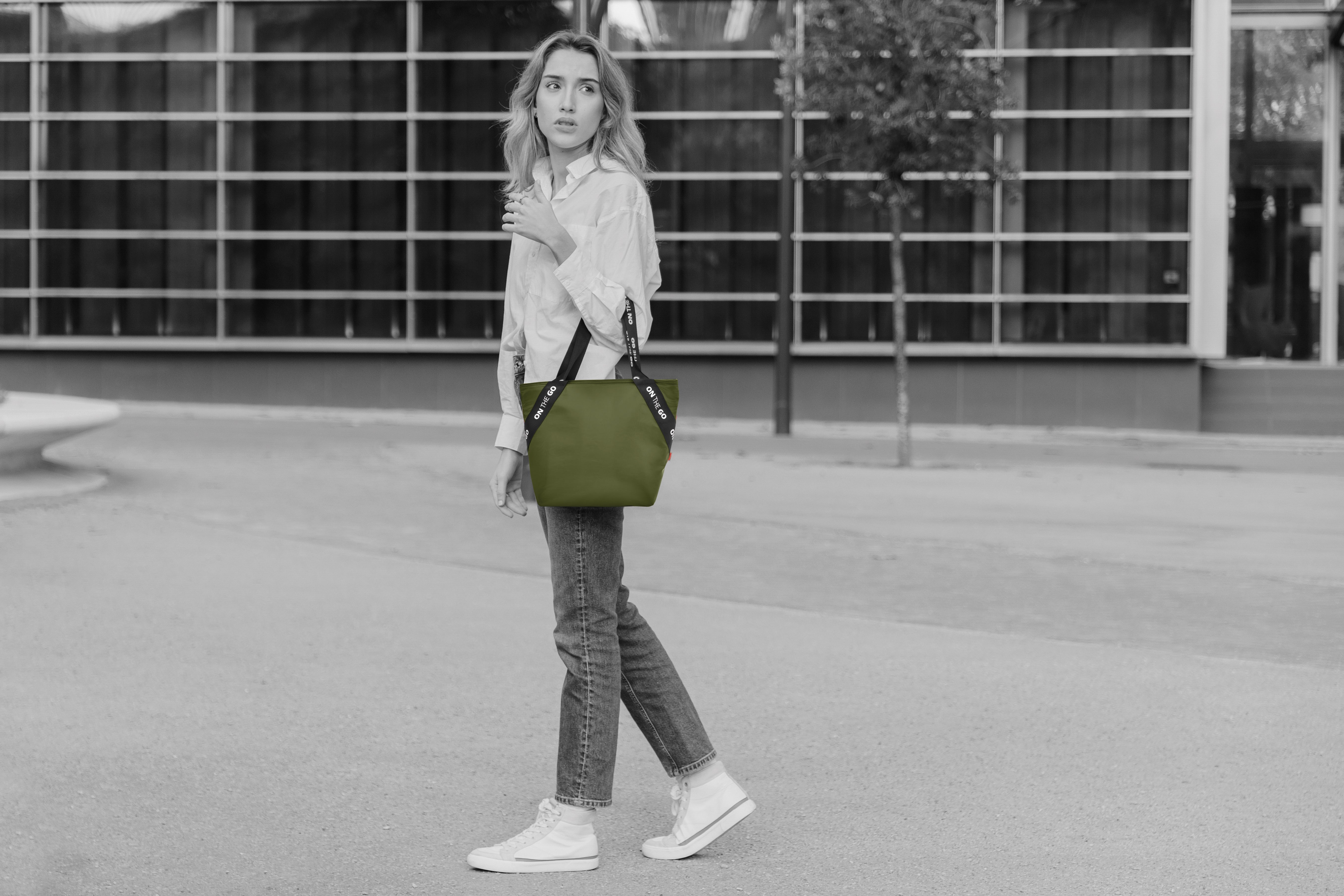 Insulated Lunch Bag Tote for Work & School - Olive Green Reusable Lunch Box for Men & Women - Perfect for Office, Picnic, and Travel