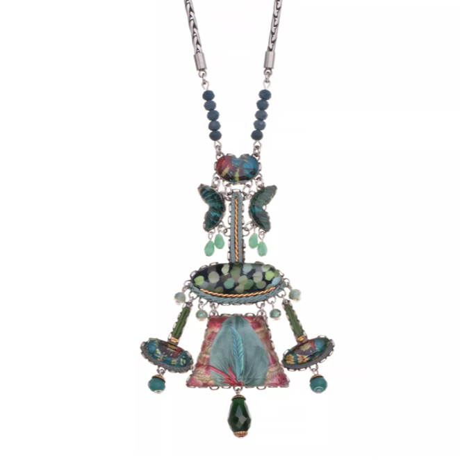 Elegant Gloria Necklace for Women - Dainty Gold Plated Pendant Jewelry - Perfect for Date Nights, Weddings & Special Occasions