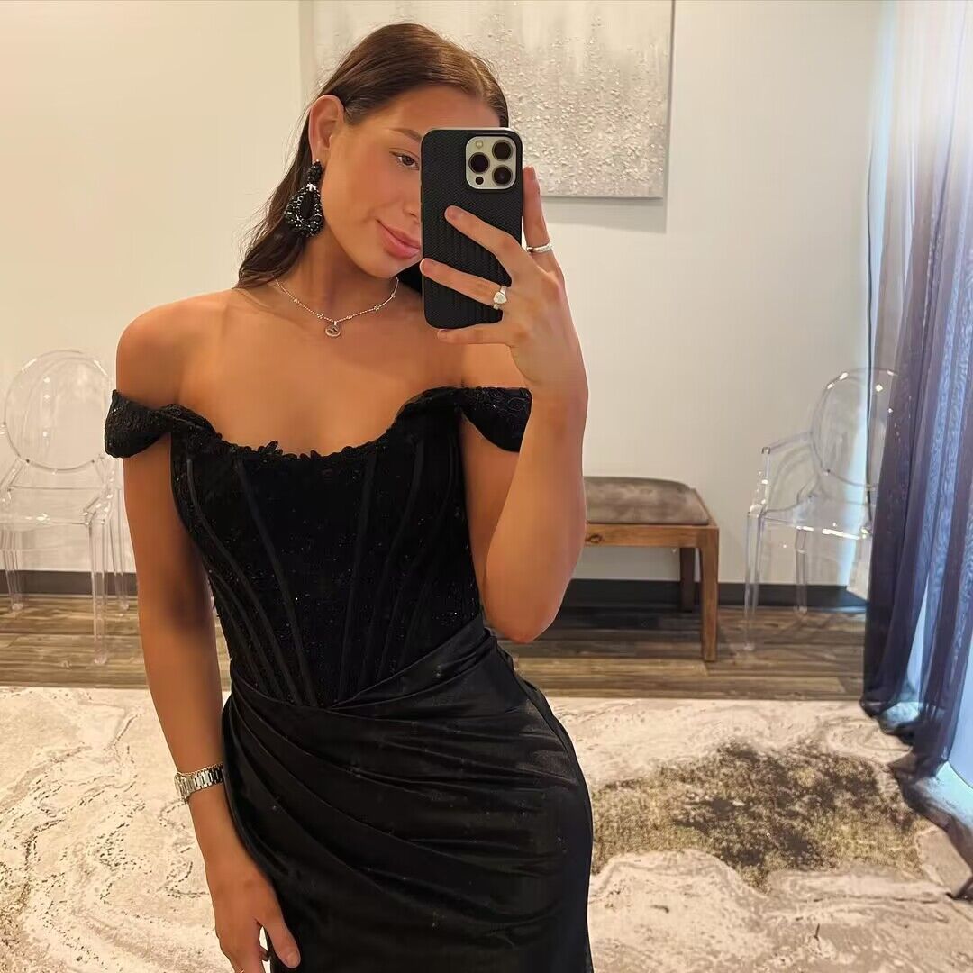 Elegant Black Off-the-Shoulder Mermaid Prom Dress with Applique Details and High Slit - Perfect for Formal Dances, Evening Galas & Special Occasions (Style J2822)