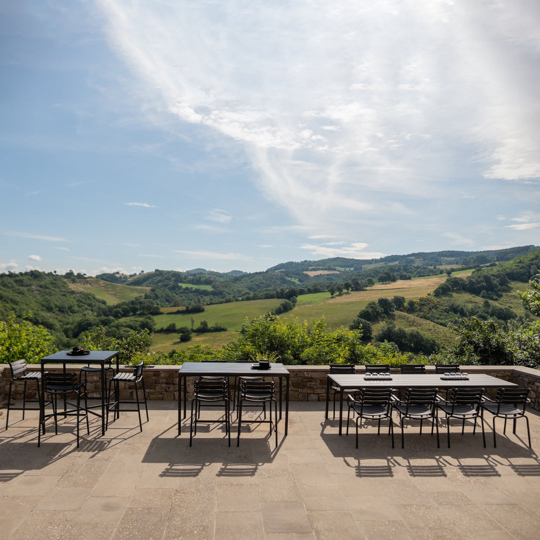 4-Piece Outdoor Dining Set - Rectangle Patio Table with 4 Chairs for Garden, Backyard, and Poolside Gatherings