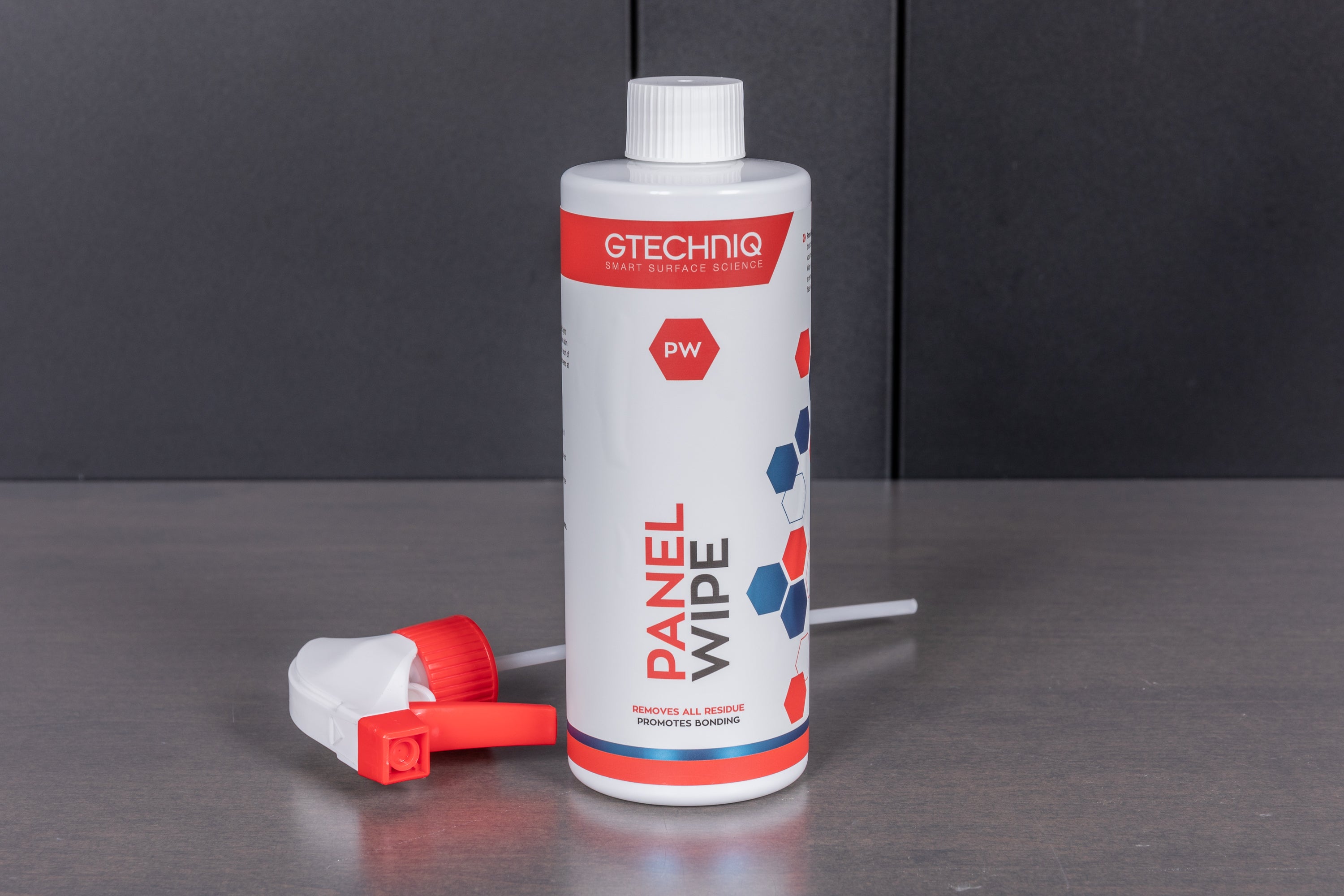 Gtechniq Panel Wipe - Premium Car Surface Cleaner & Prep Solution for Detailing, Paint Correction & Ceramic Coating Application | Perfect for Auto Enthusiasts & Professional Detailing
