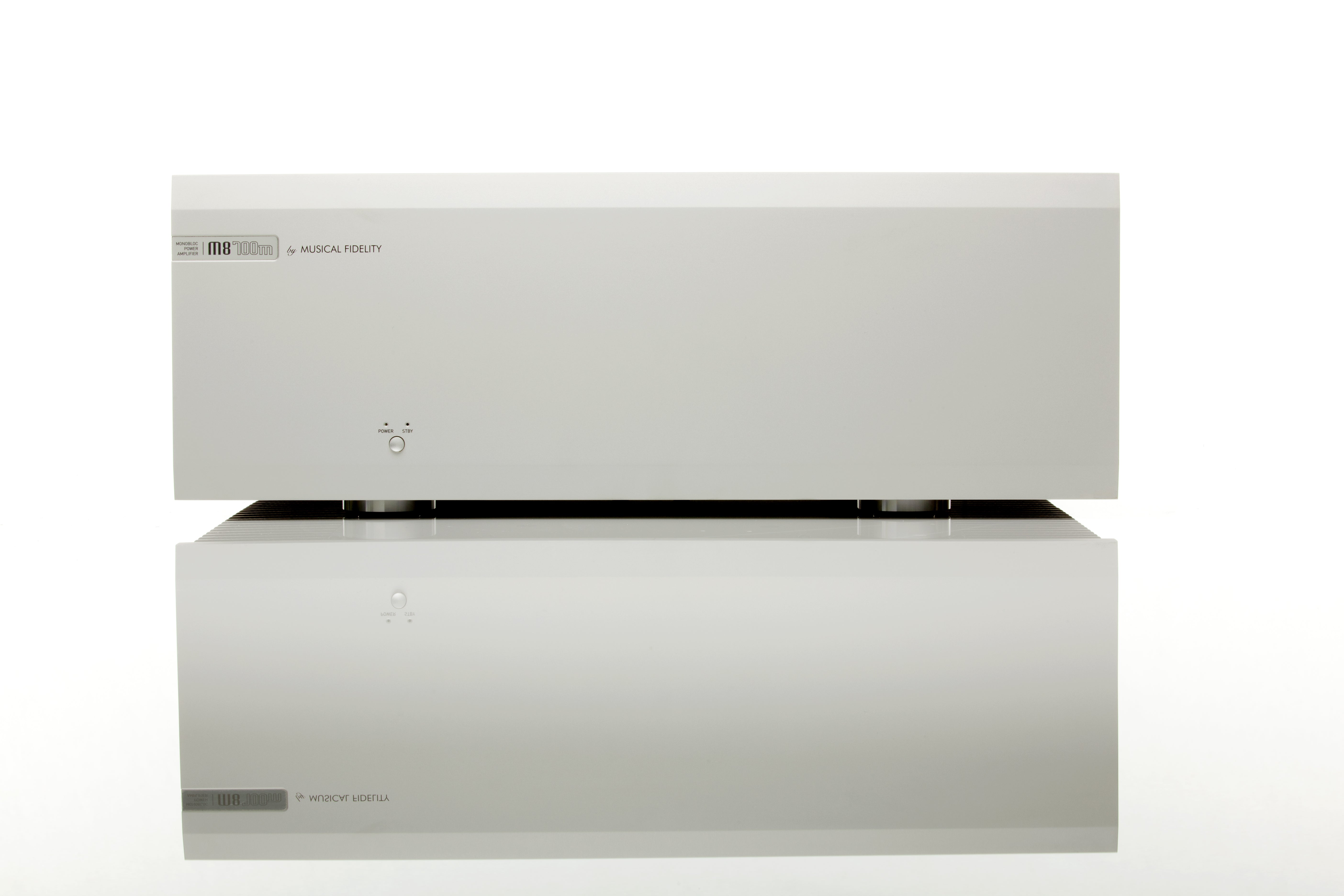 Musical Fidelity M8S 700M High-End Power Amplifier - 700W Stereo Audio Amplifier for Home Theater & Hi-Fi Systems - Perfect for Audiophiles & Music Enthusiasts