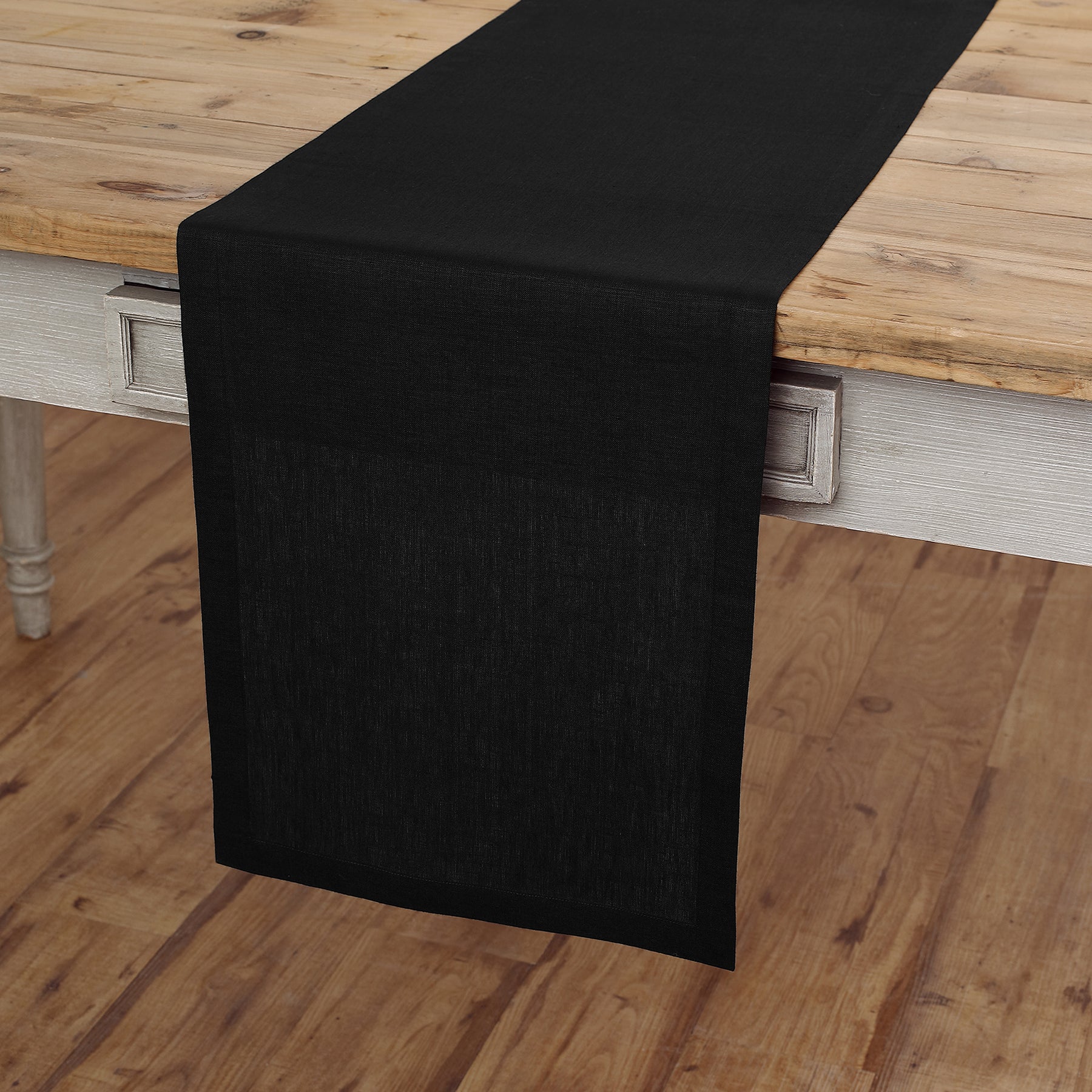 Elegant Fete Table Runner for Weddings, Parties & Events - Premium Decorative Dining Table Cloth for Home Decor & Special Occasions