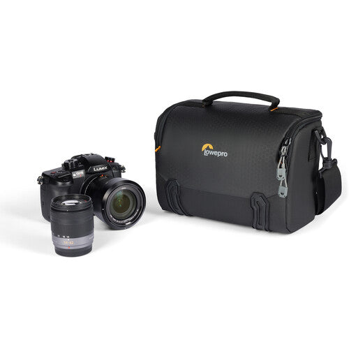 Lowepro Adventura SH 140 III Camera Shoulder Bag - Compact DSLR/SLR/Mirrorless Camera Case with Padded Protection (Black) - Perfect for Travel, Hiking & Everyday Photography