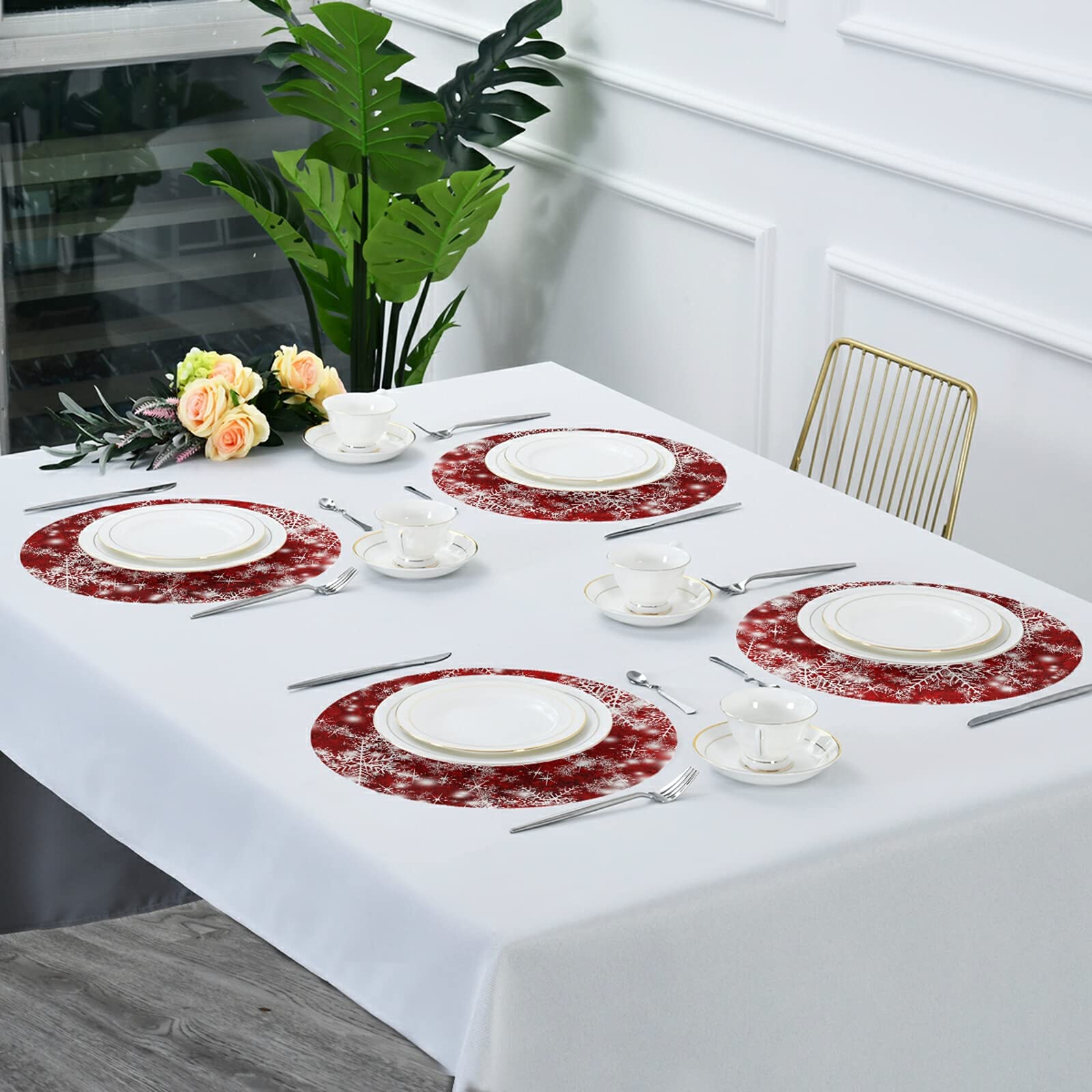 6-Pack Red Round Christmas Placemats with Snowflake Design - Washable Holiday Table Mats for Kitchen Dining, Party Decor & Festive Home Decor
