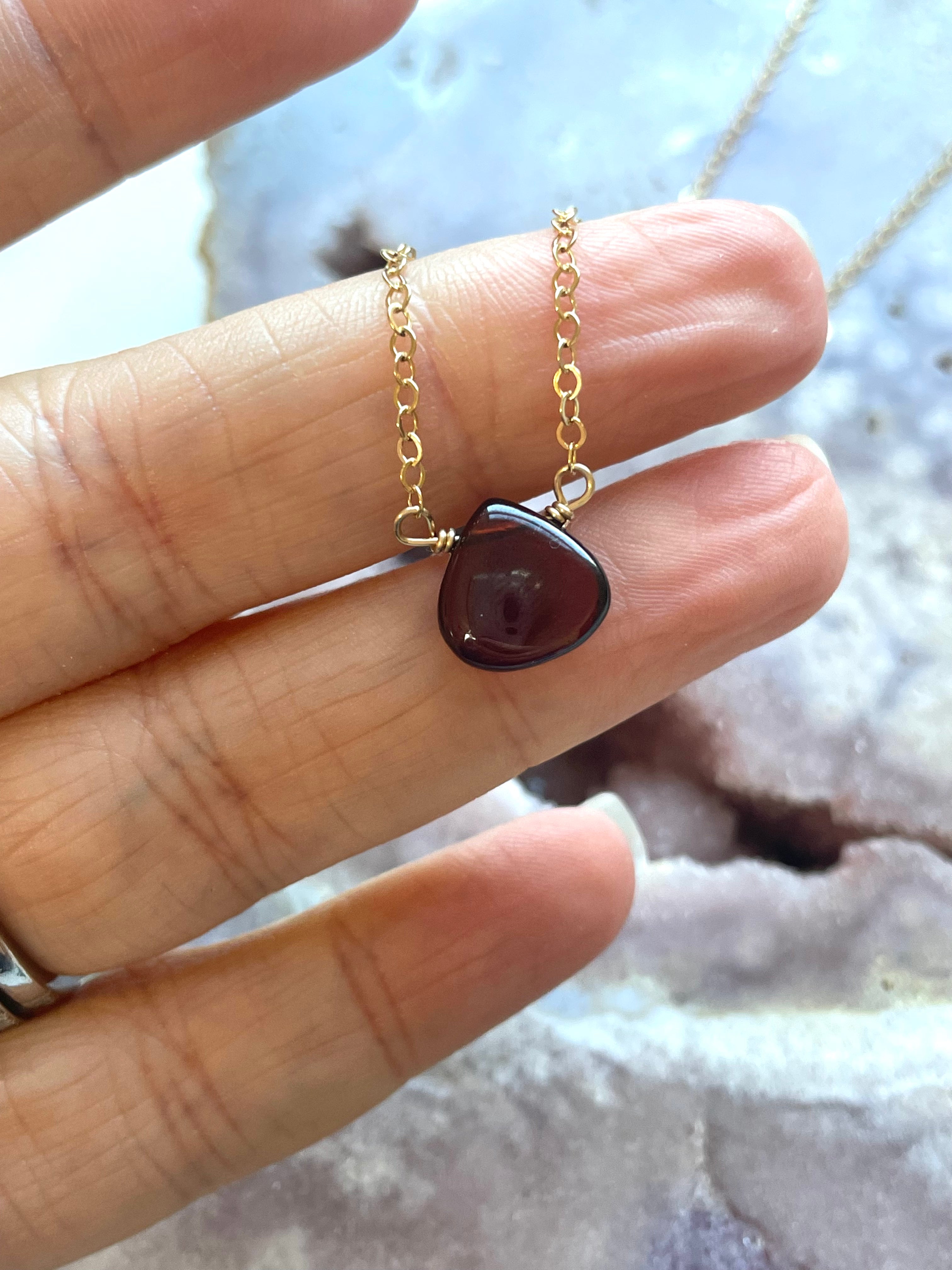 Elegant Tiny Garnet Necklace for Women – Dainty Gemstone Jewelry Gift for Her | Perfect for Everyday Wear, Date Nights & Special Occasions